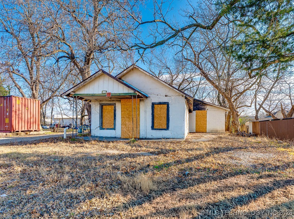 112 Maywood Street Property Photo 2