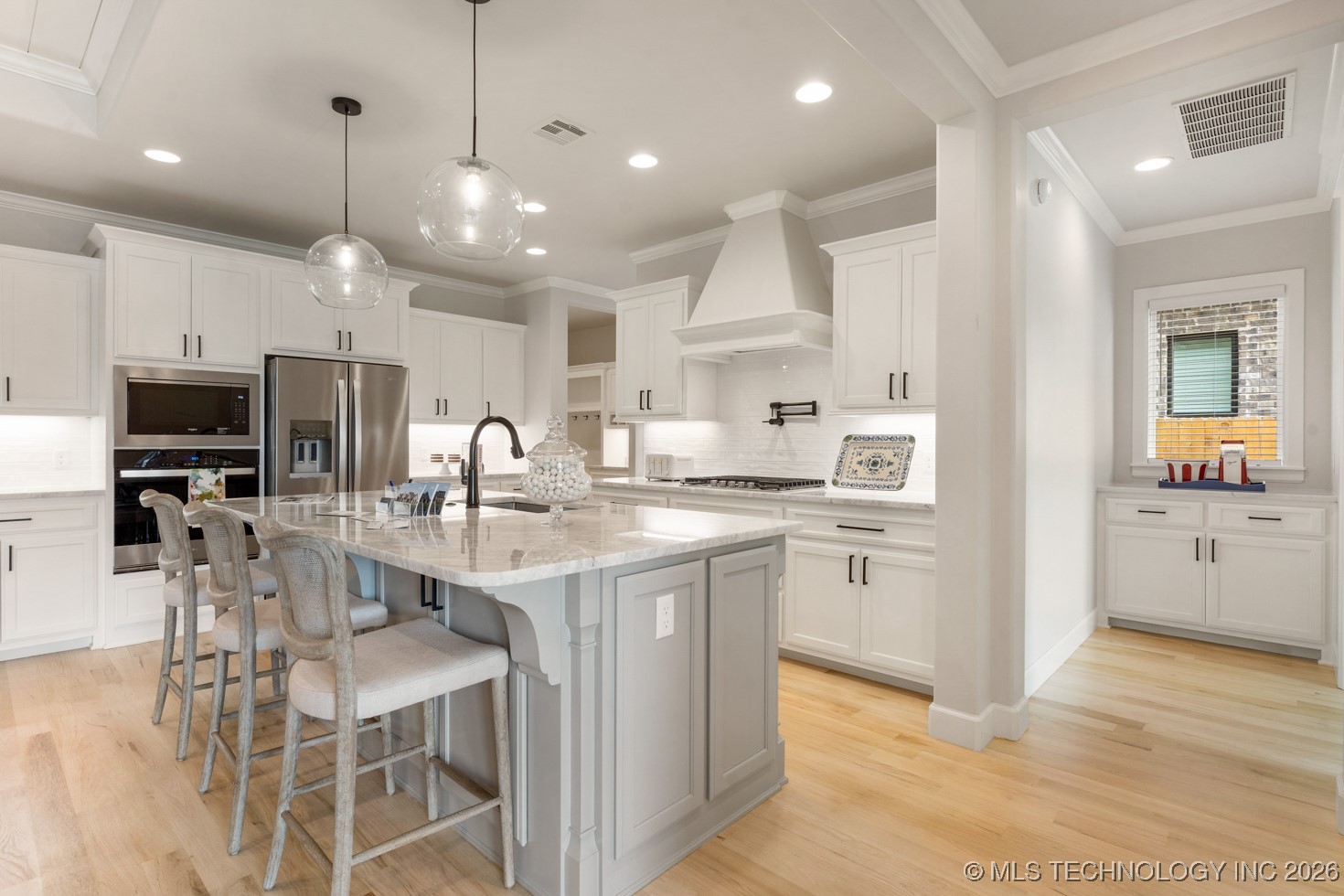 14153 S Evanston Avenue Property Photo 13