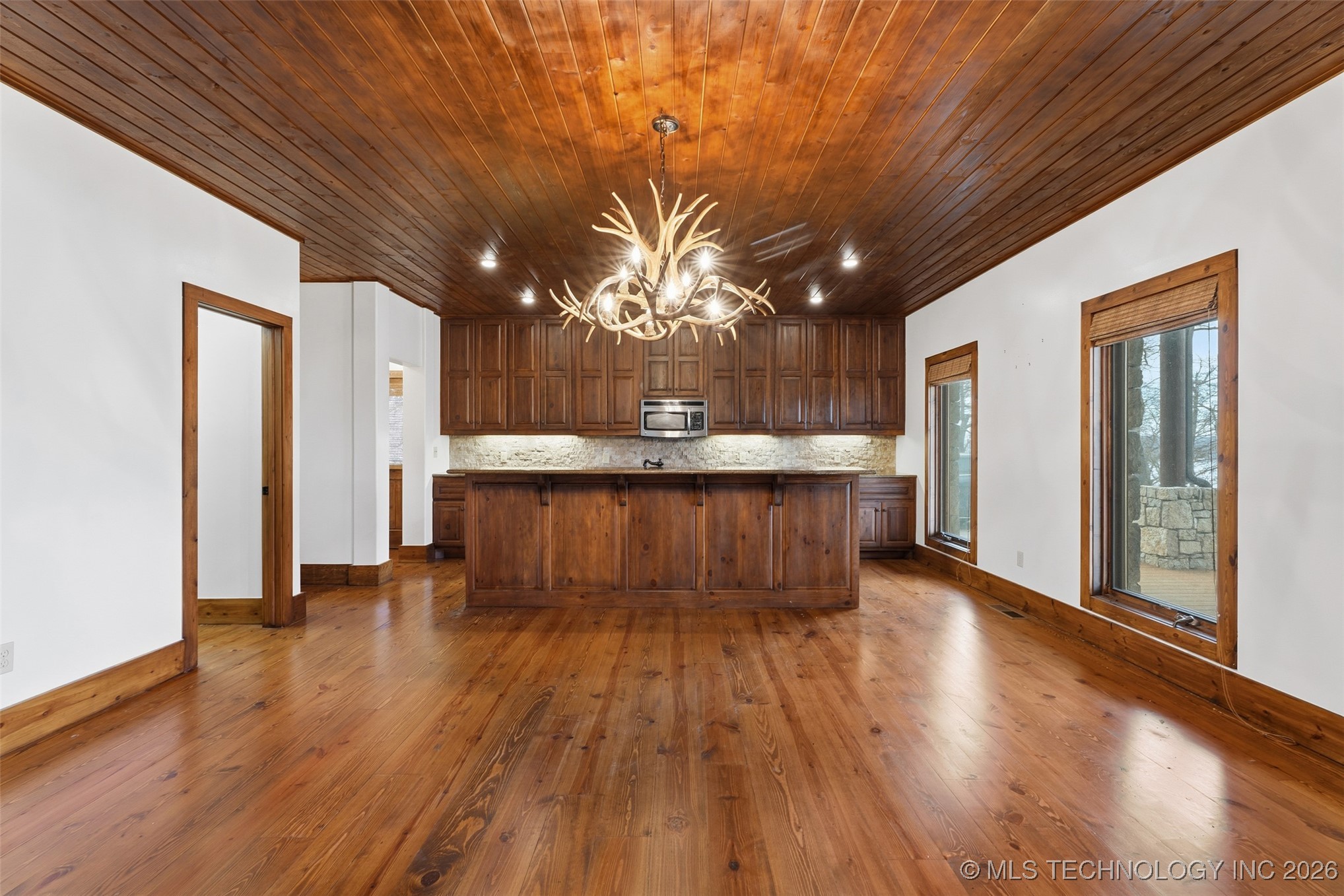 34206 Osprey Road Property Photo 6