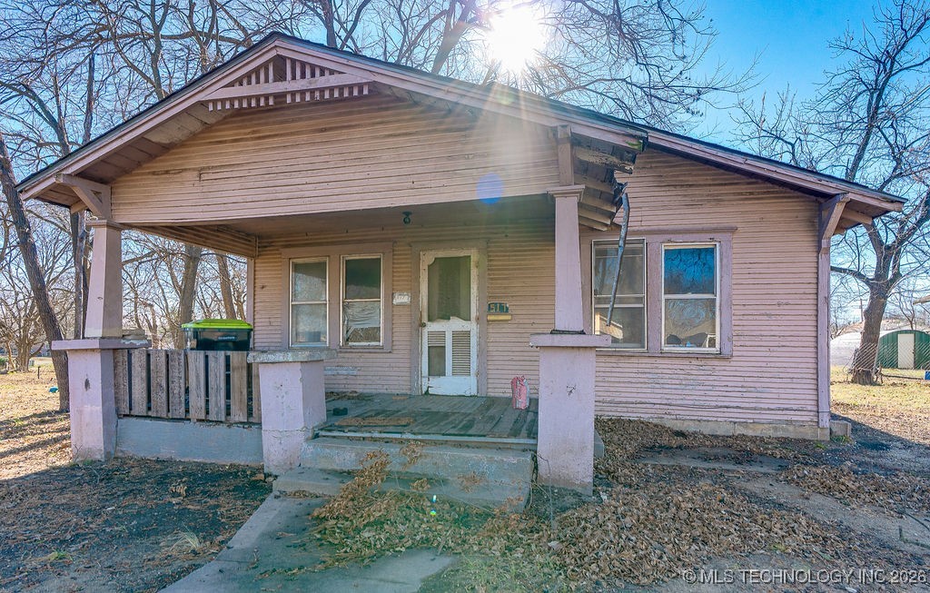 517 W 9th Street Property Photo 1