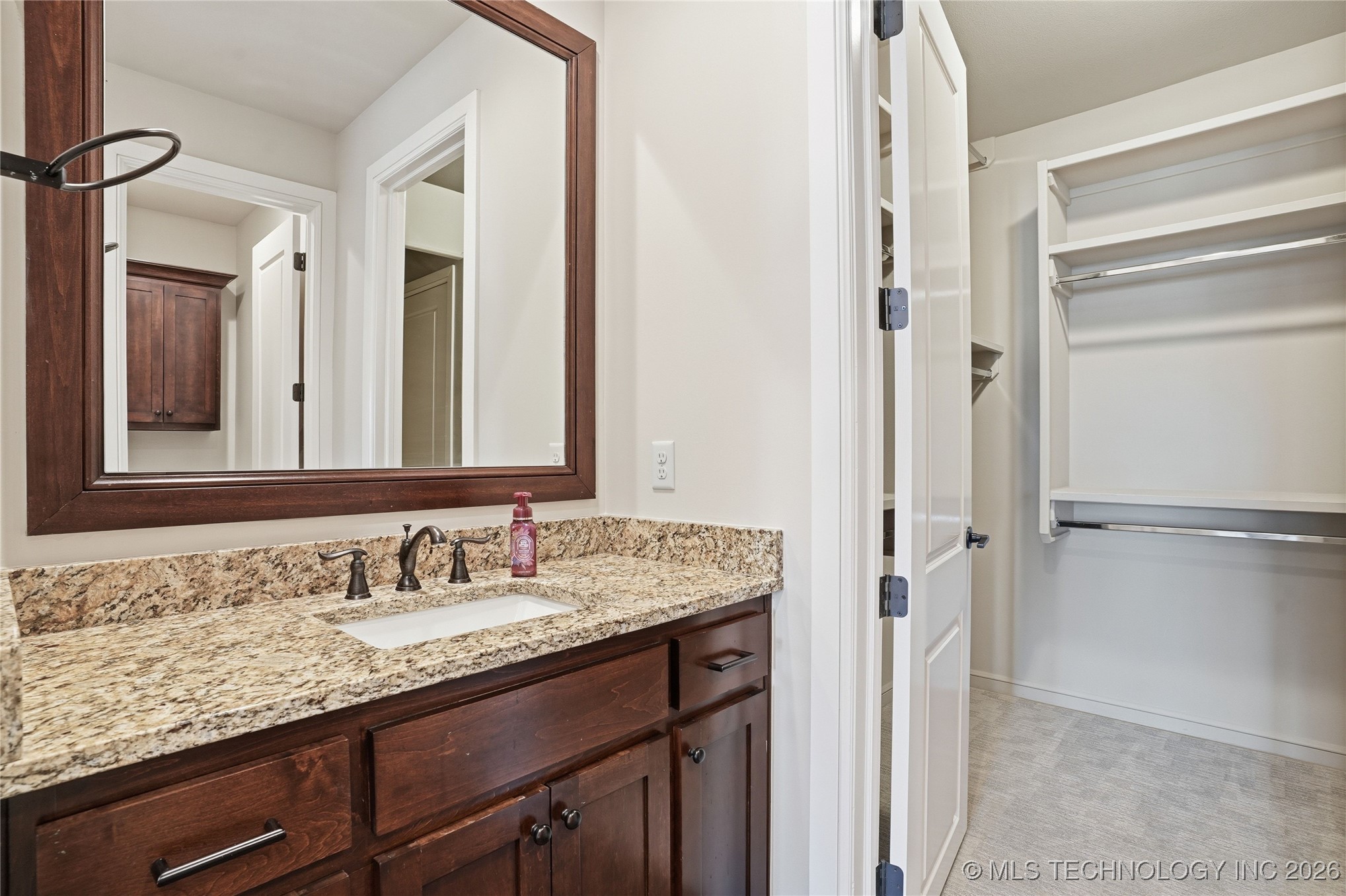 12014 S Kingston Place Property Photo 59