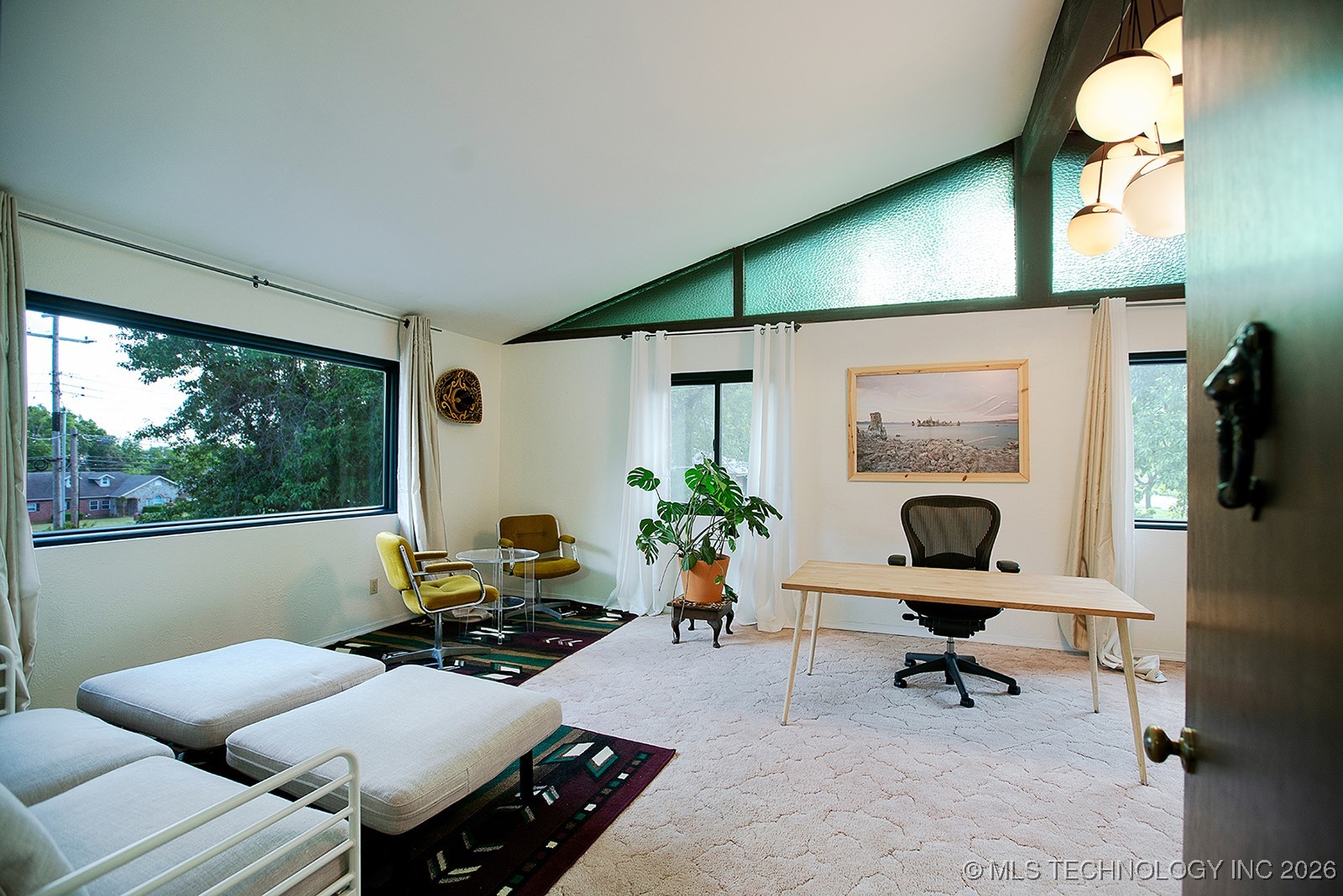 4207 Denison Street Property Photo 8