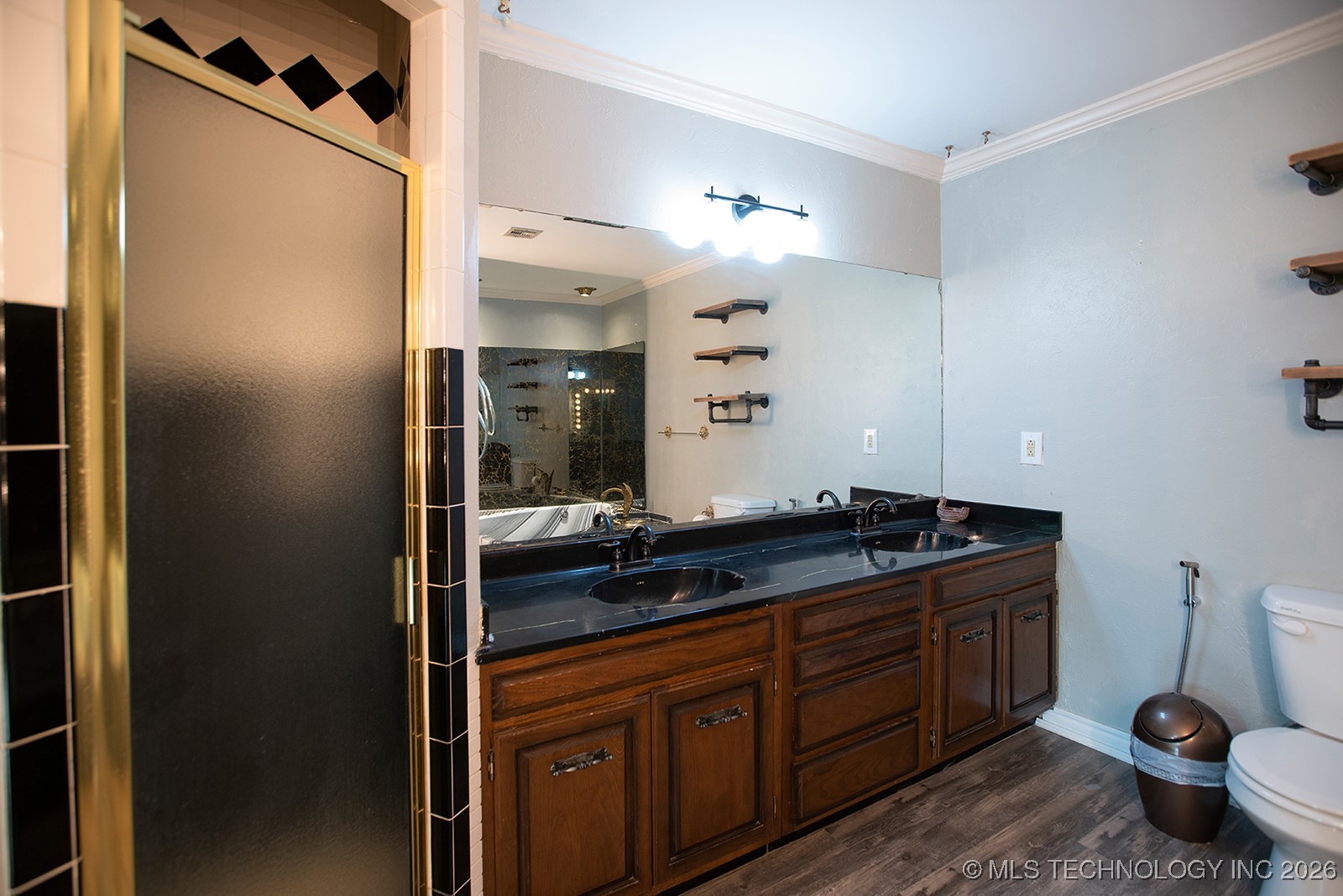 4207 Denison Street Property Photo 36