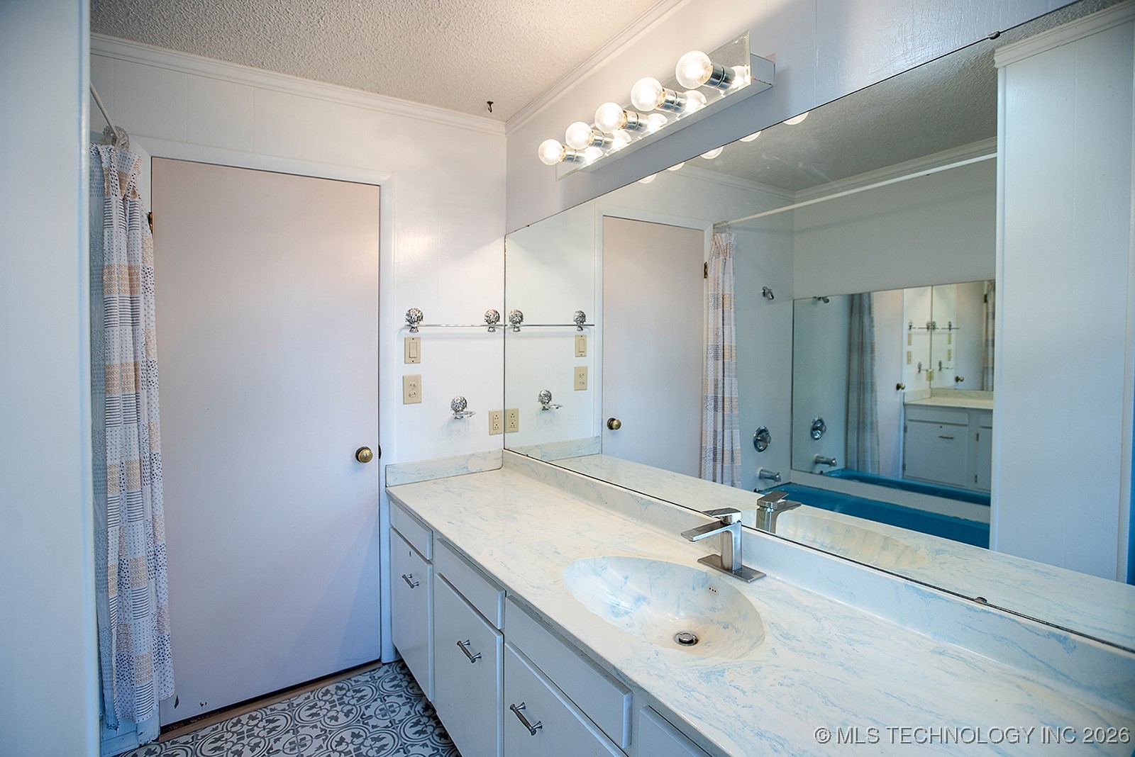 4207 Denison Street Property Photo 43