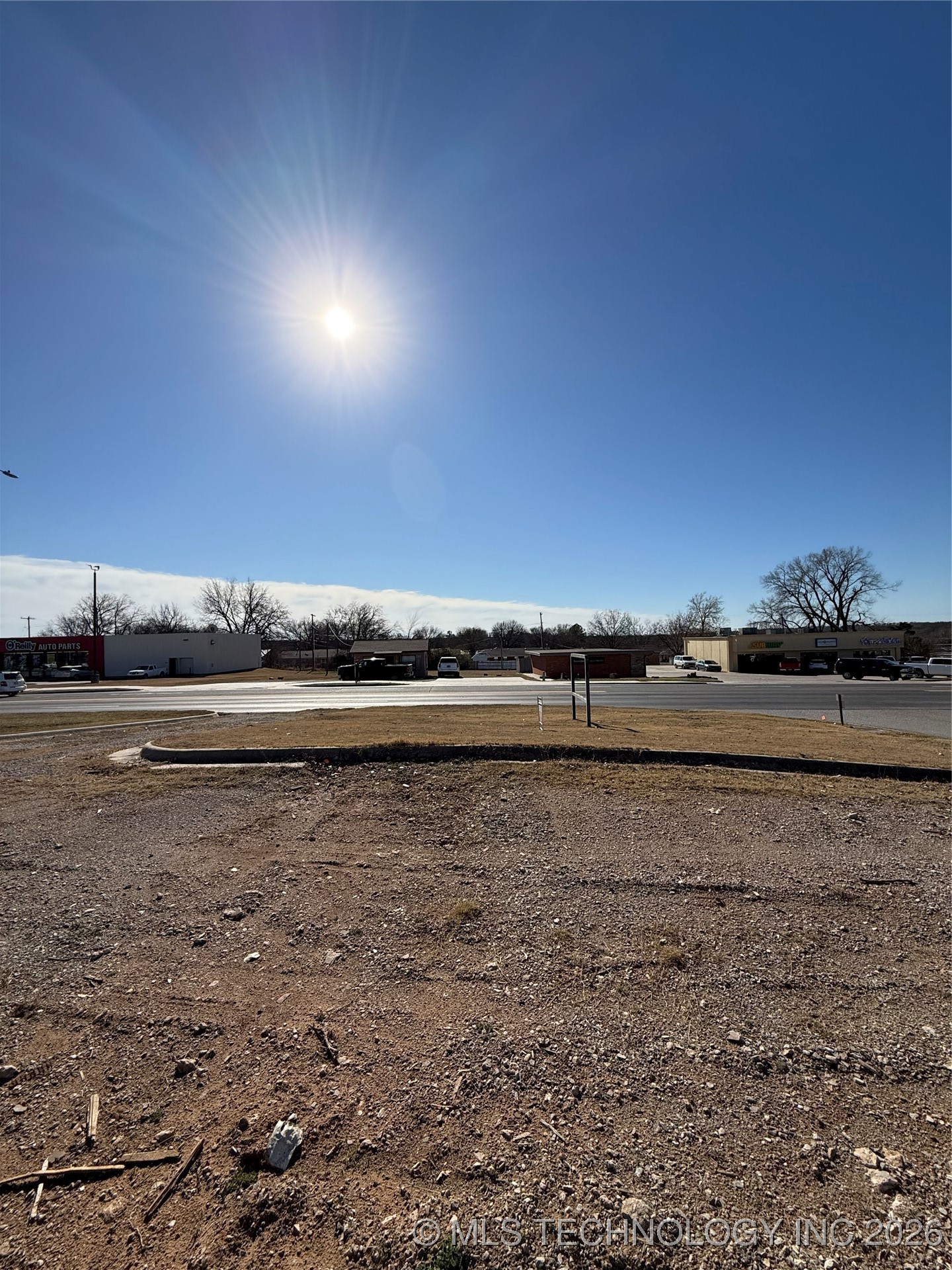 1718 W Broadway Avenue Property Photo 4