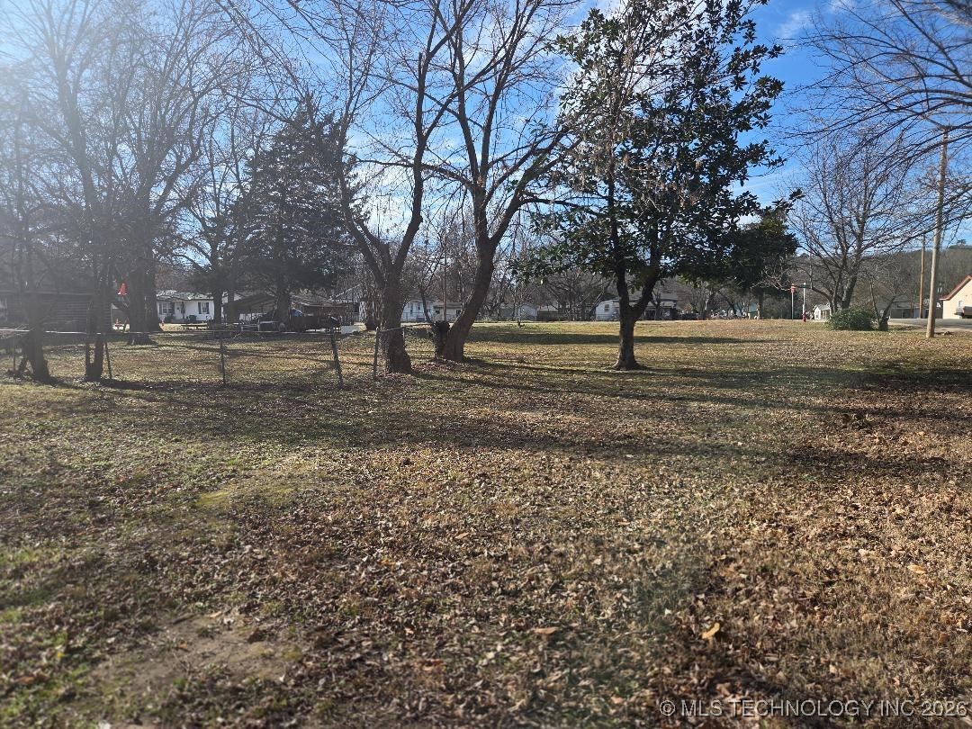 403 W Grand Property Photo 10