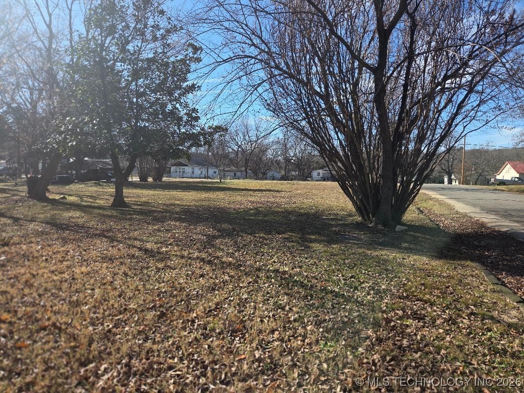 403 W Grand Property Photo 11