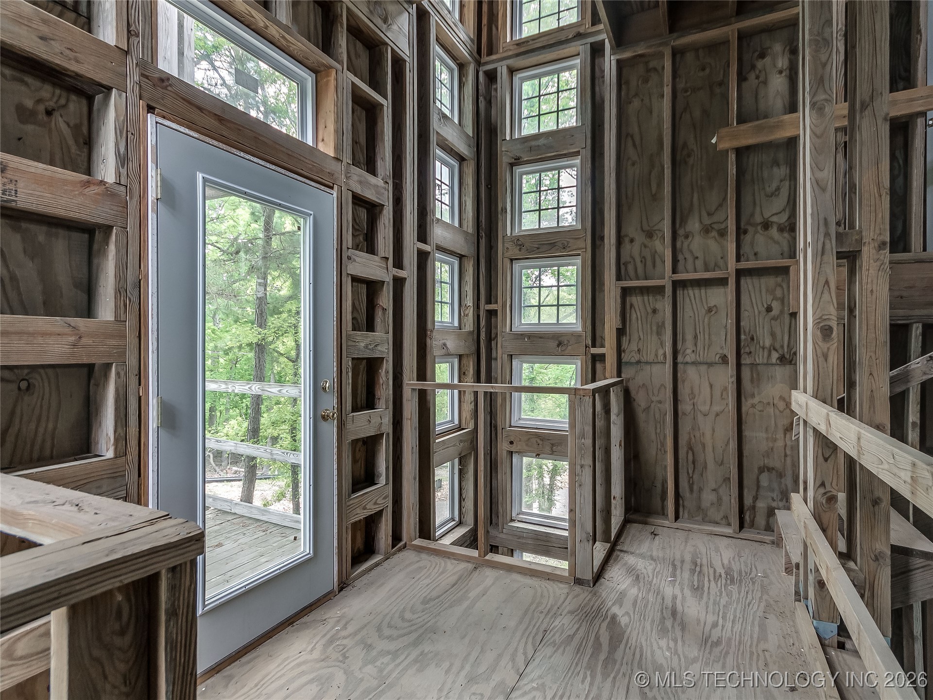 23224 Flint Ridge Drive Property Photo 12