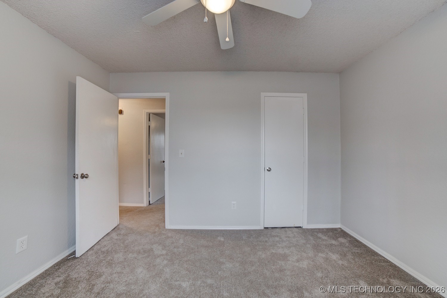 520 W Roanoke Street Property Photo 18