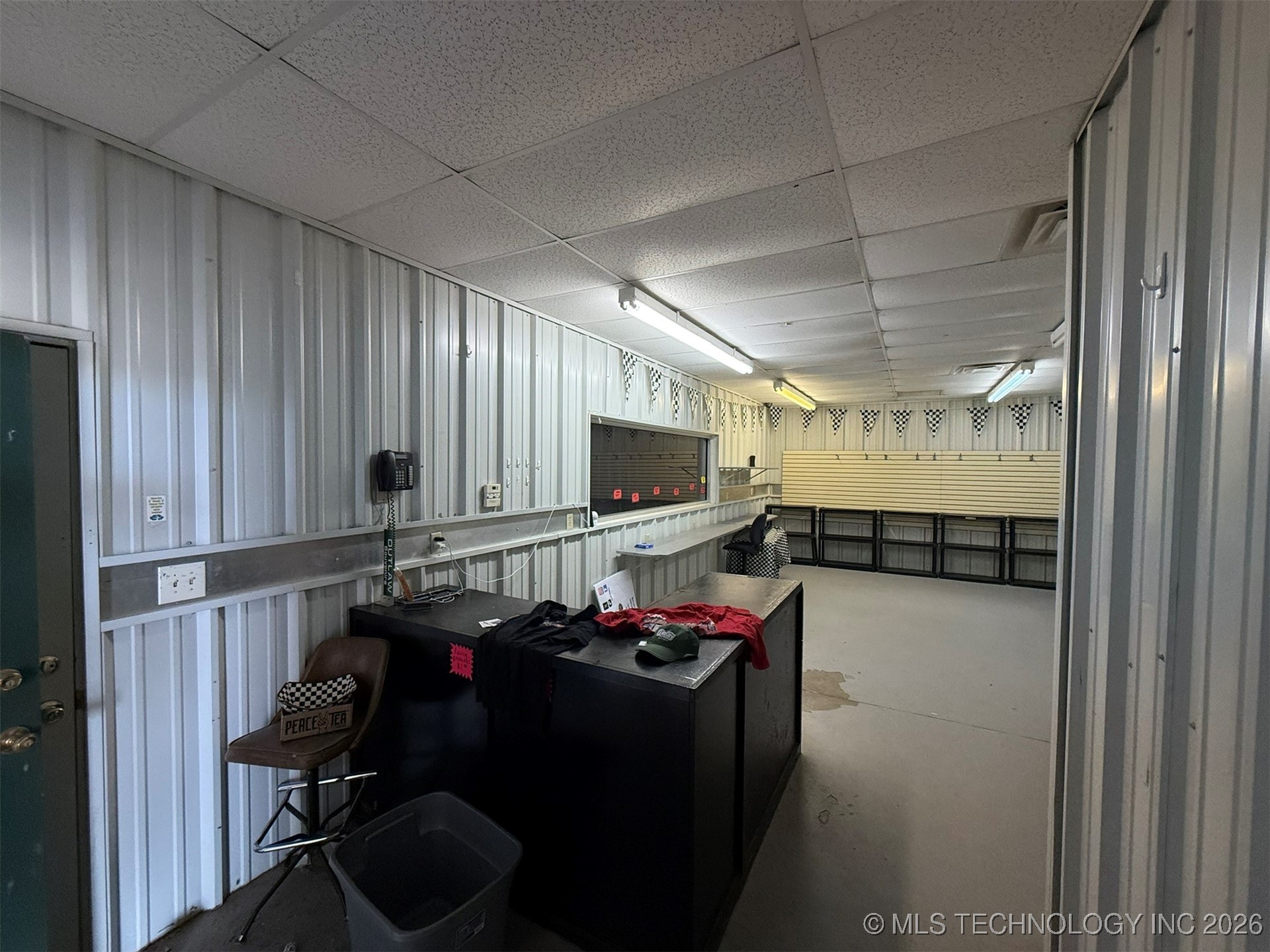 8100 Wainwright Road Property Photo 28