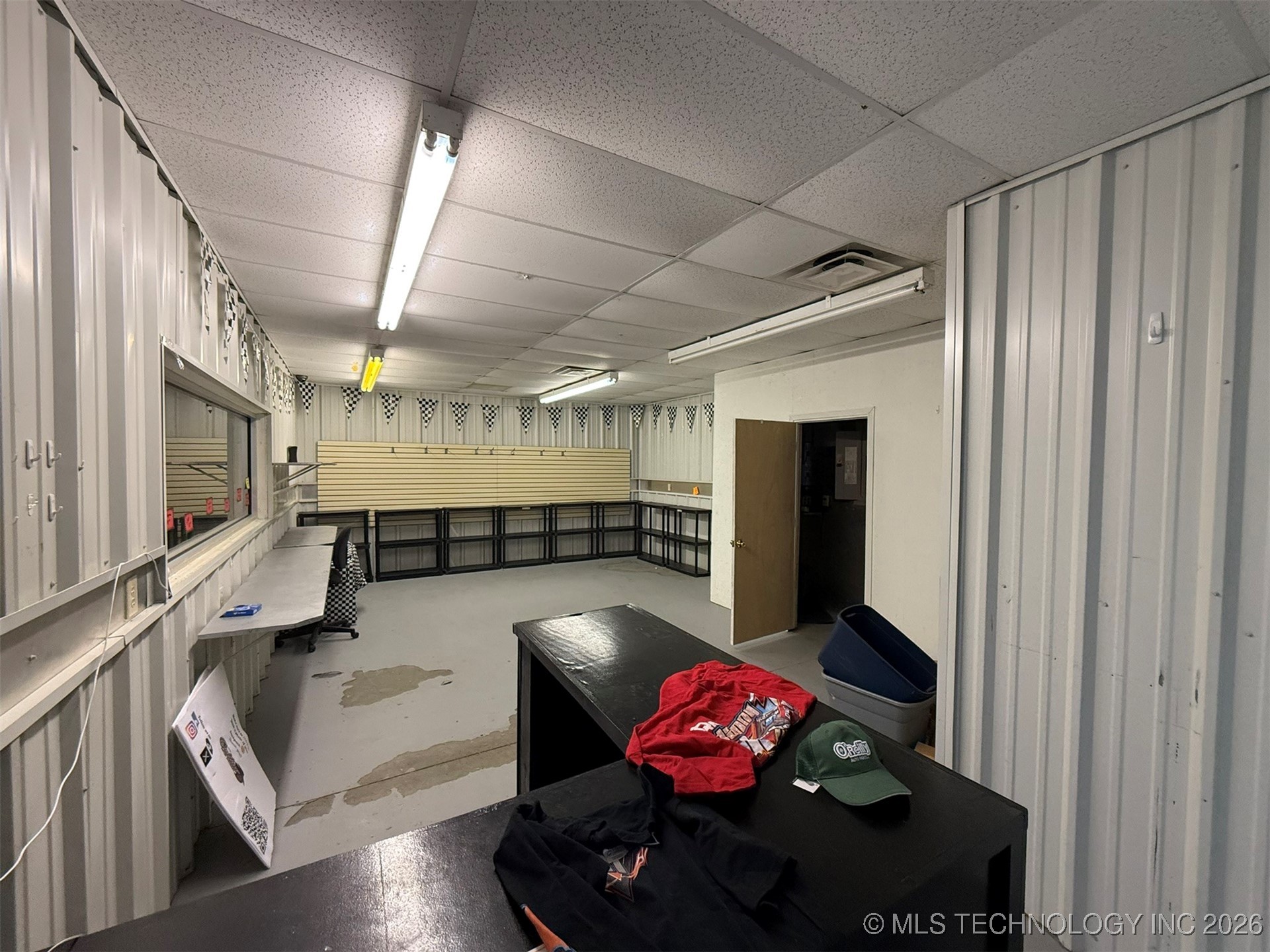 8100 Wainwright Road Property Photo 29