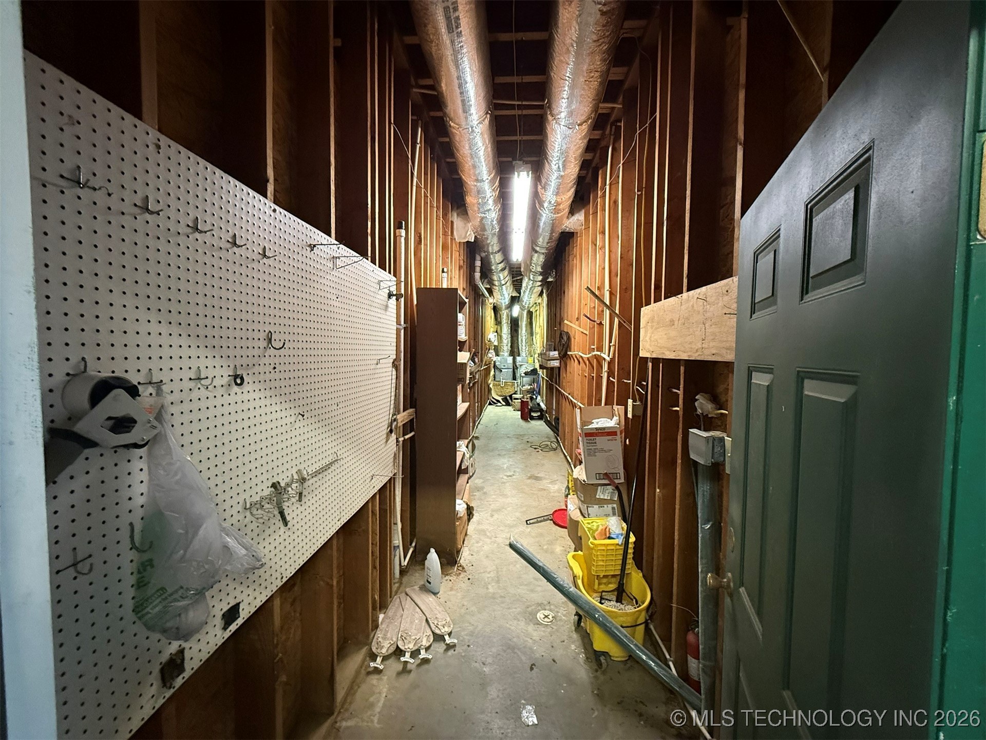 8100 Wainwright Road Property Photo 43