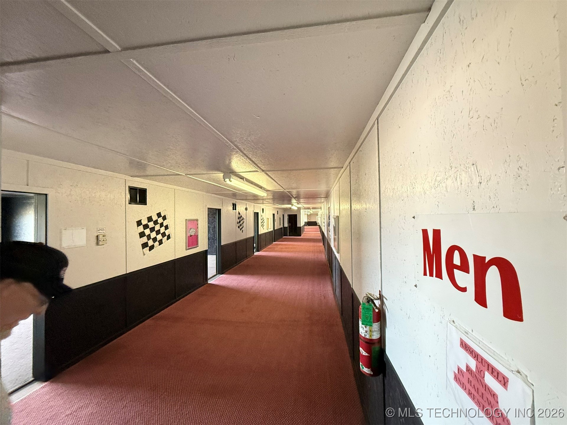 8100 Wainwright Road Property Photo 52