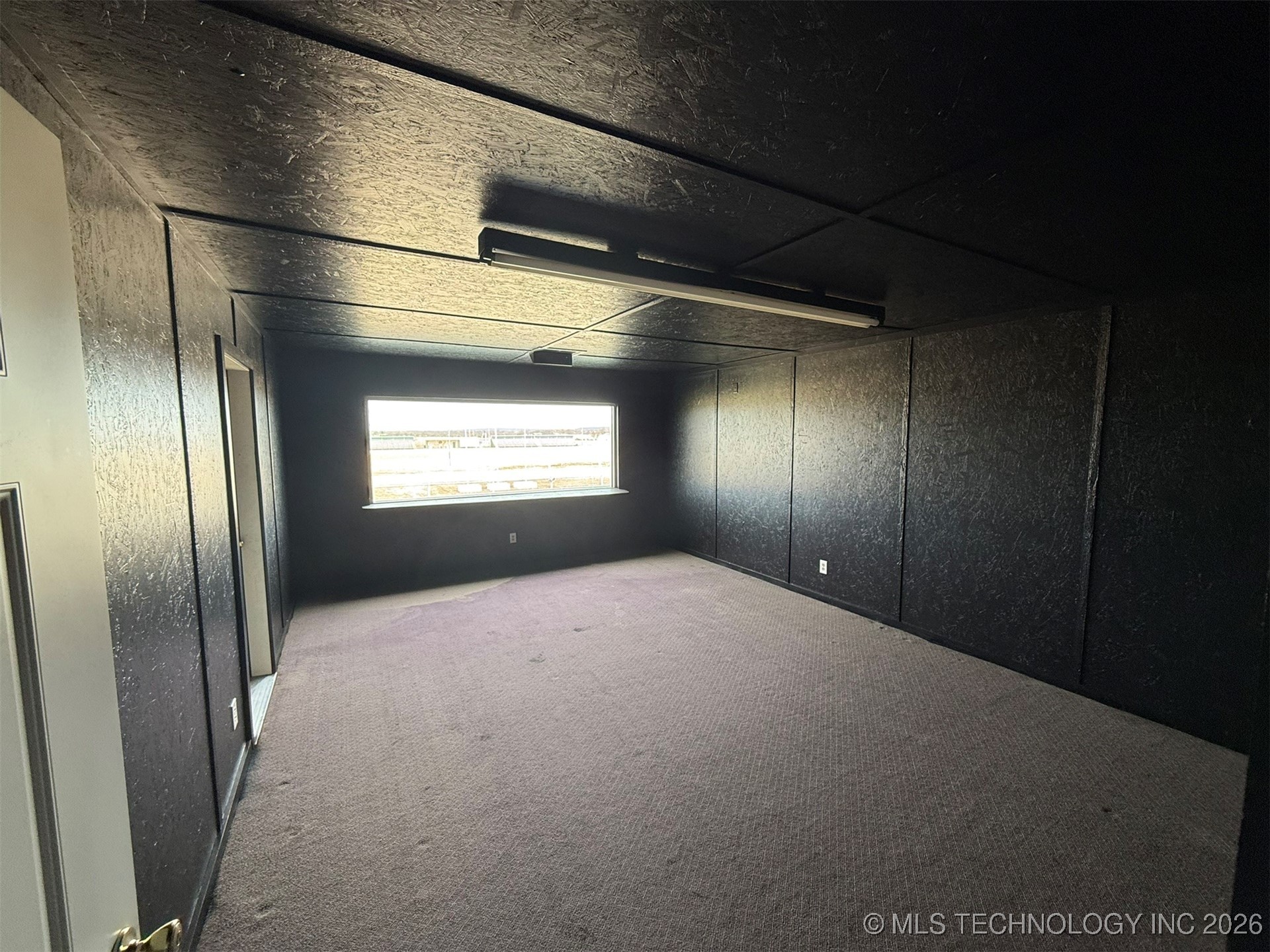 8100 Wainwright Road Property Photo 54