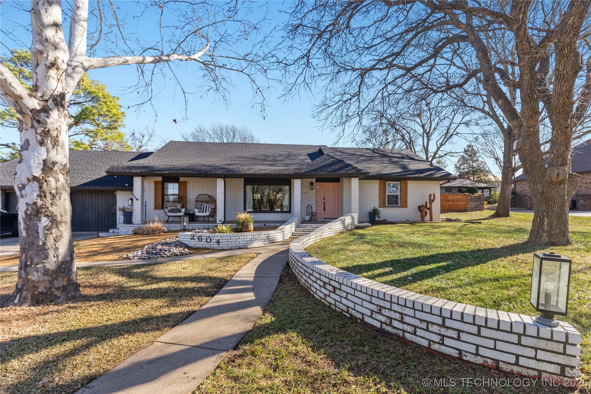 2604 Ridgeway Property Photo 1