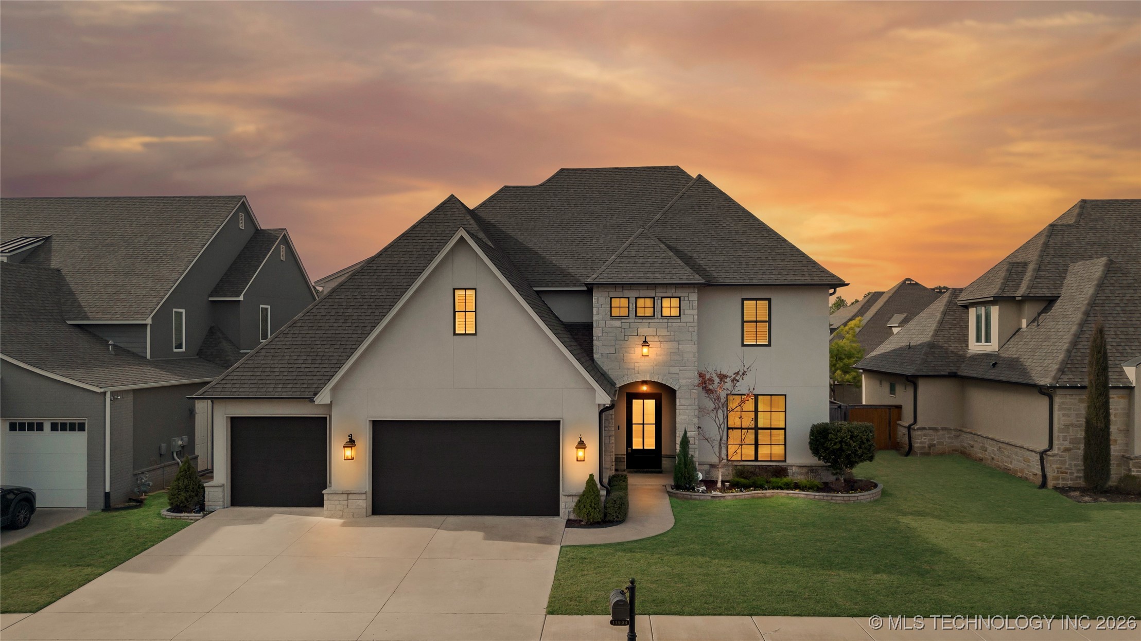 11904 S Toledo Avenue Property Photo 3