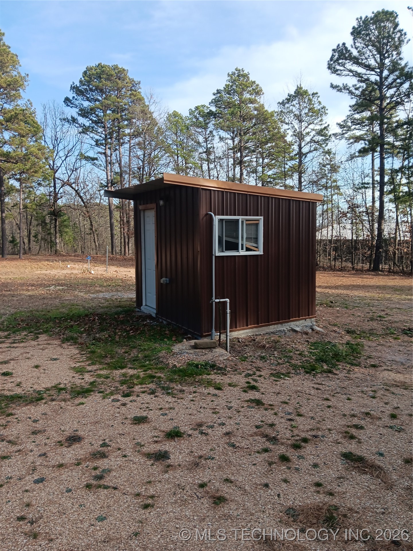 4080 N 495 Road Property Photo 5