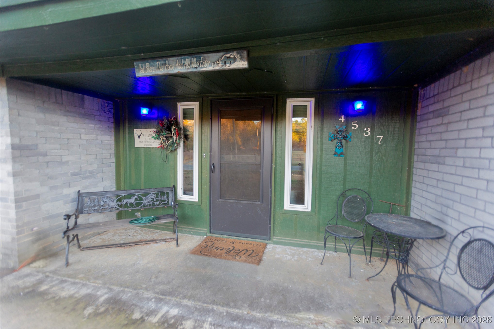 4537 Ne 104th Road Property Photo 5