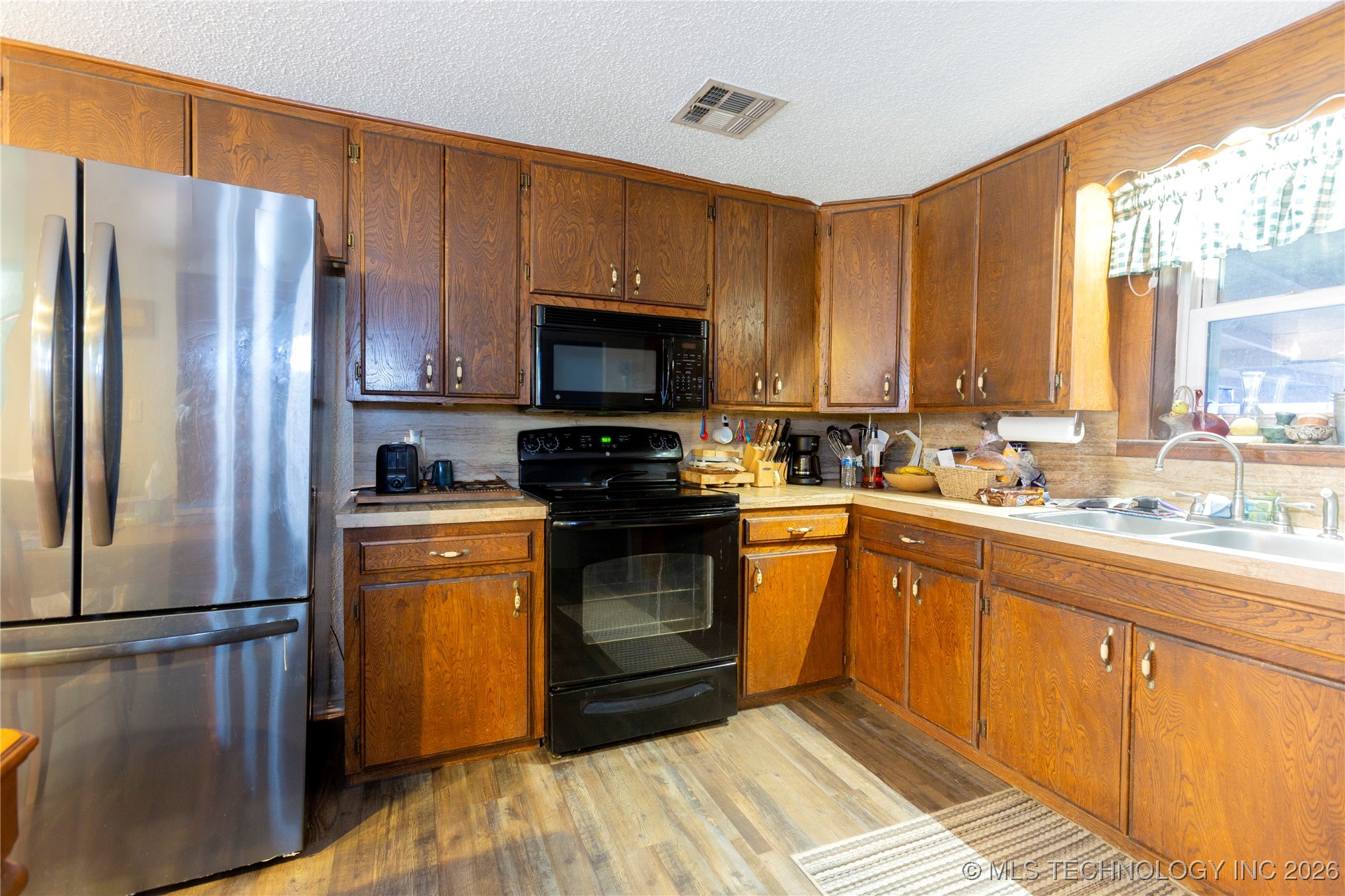 4537 Ne 104th Road Property Photo 13