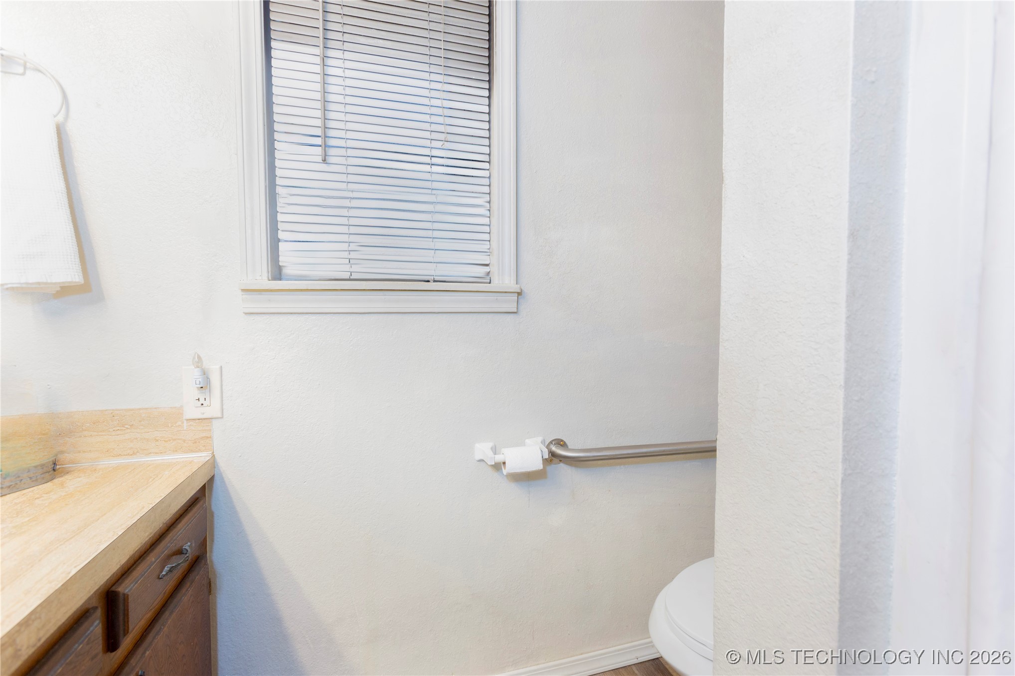 4537 Ne 104th Road Property Photo 19