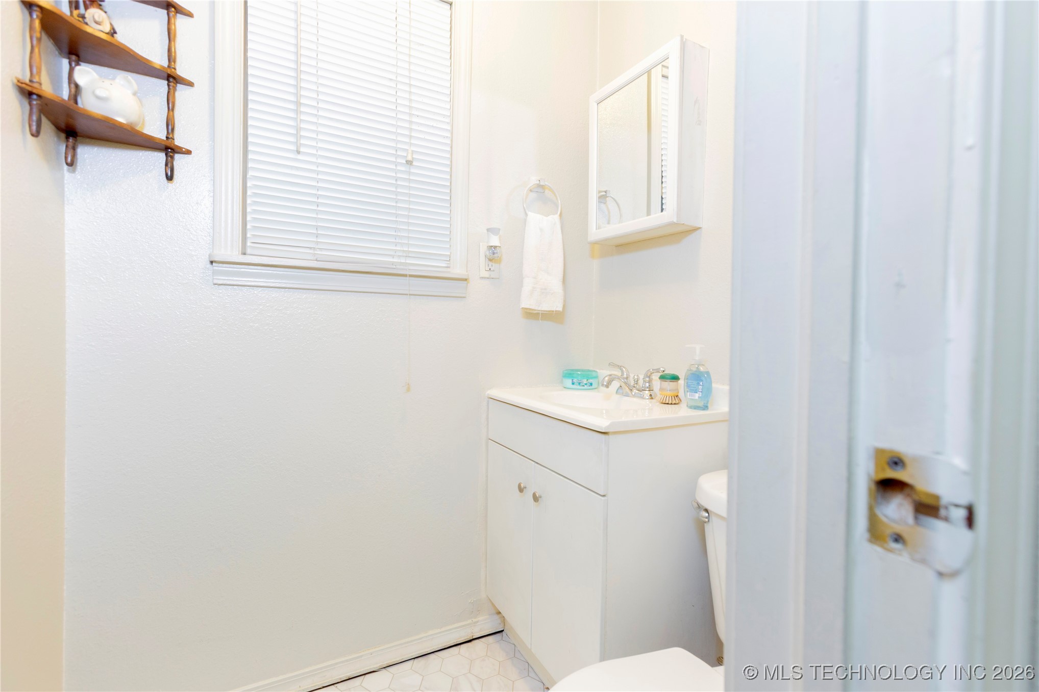 4537 Ne 104th Road Property Photo 28