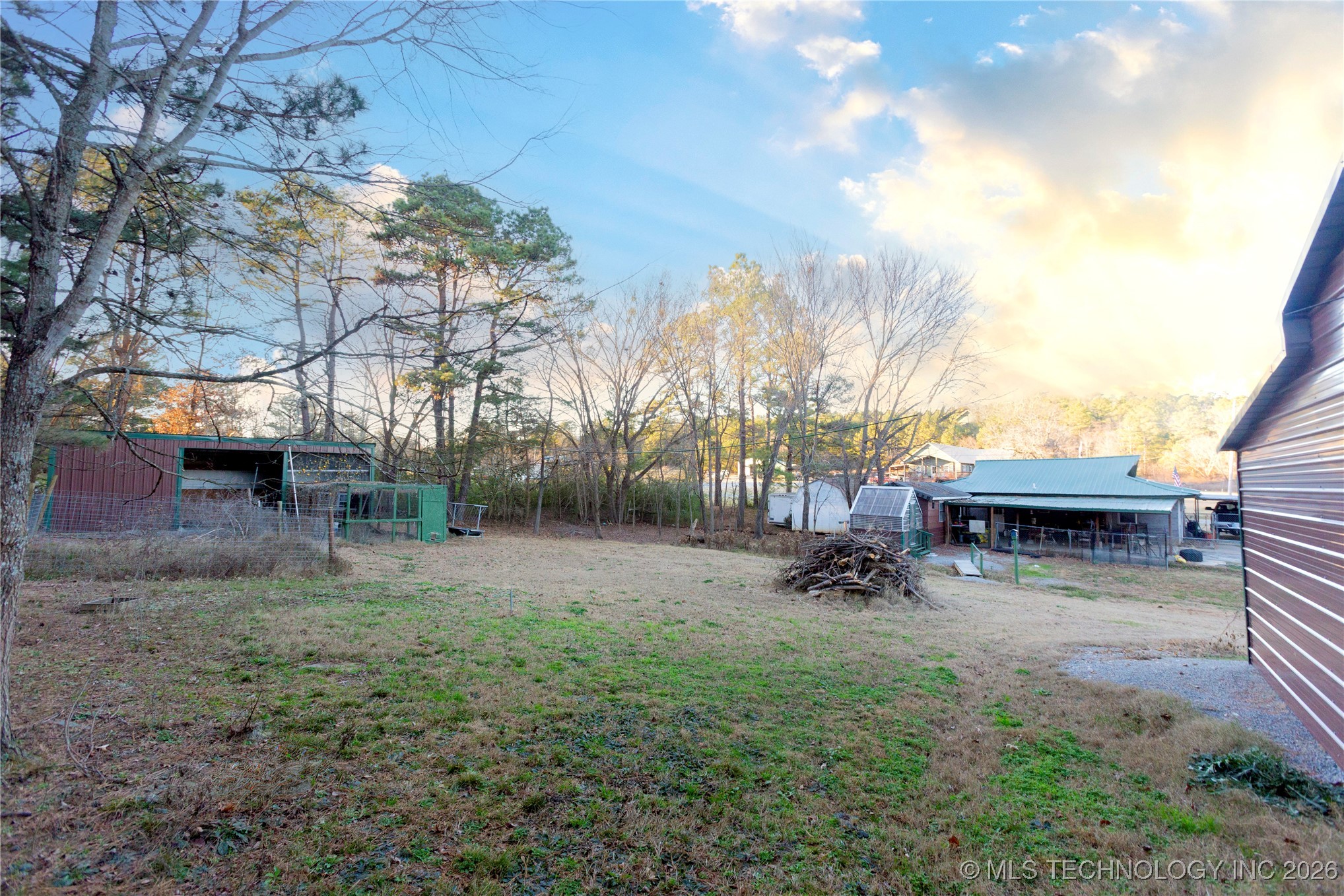 4537 Ne 104th Road Property Photo 37
