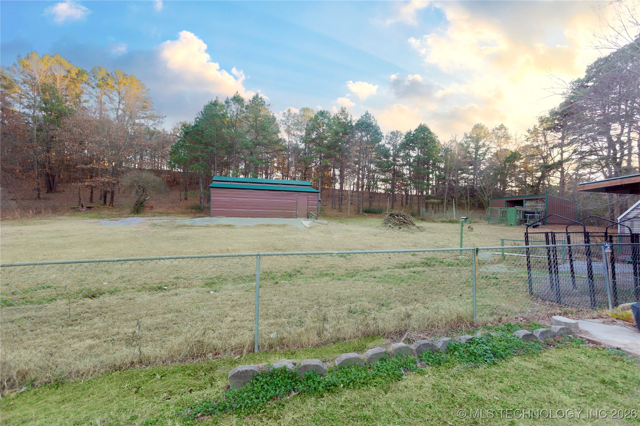 4537 Ne 104th Road Property Photo 39