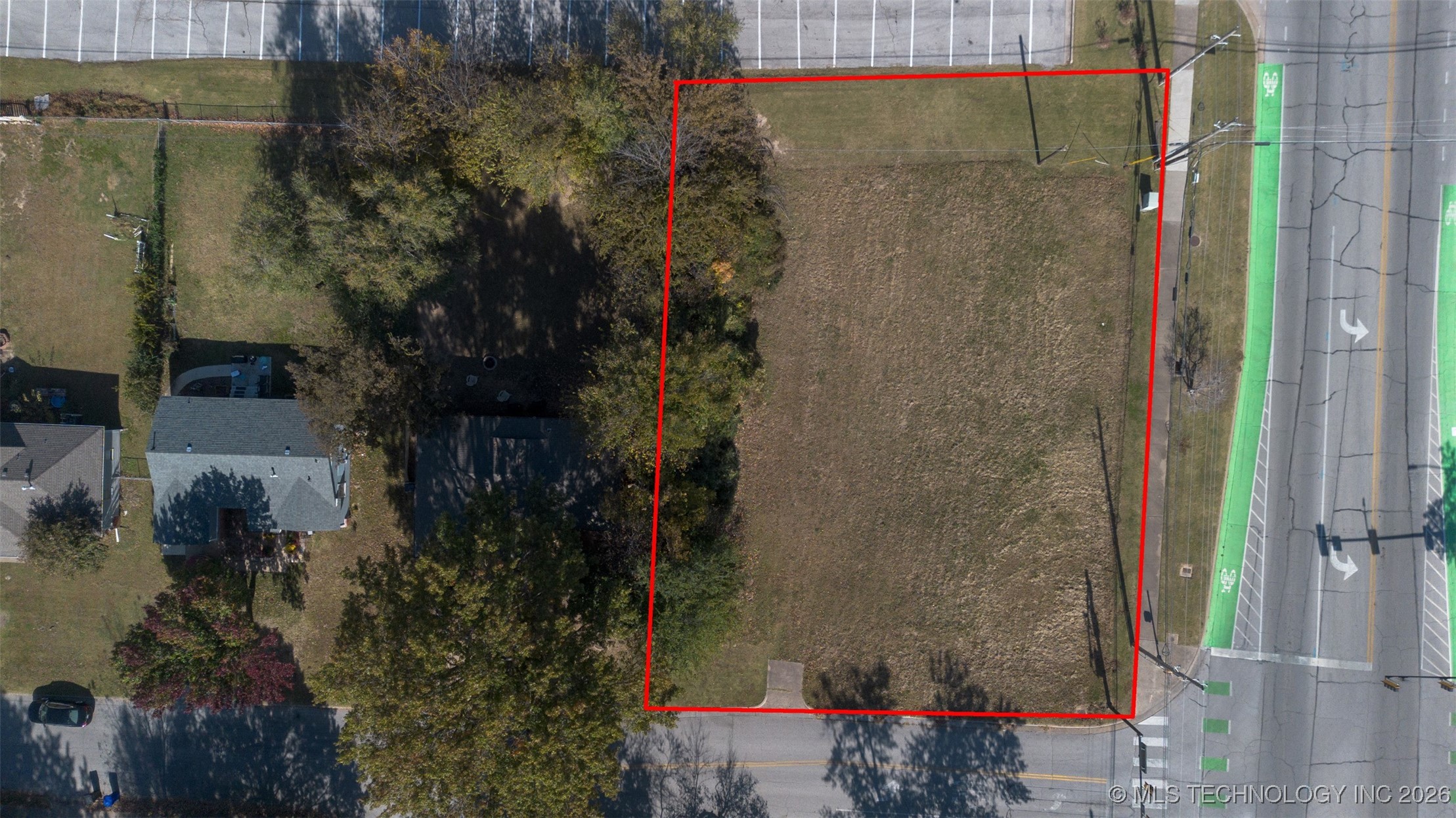 1524 S Main Street Property Photo 2