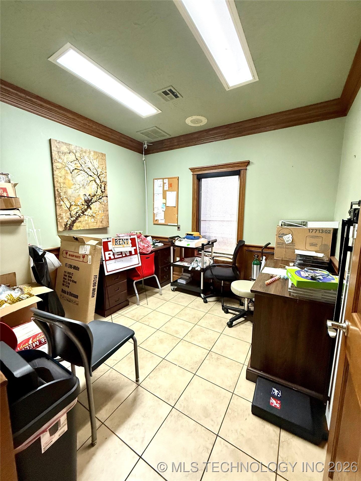 709 E Downing Street Property Photo 11