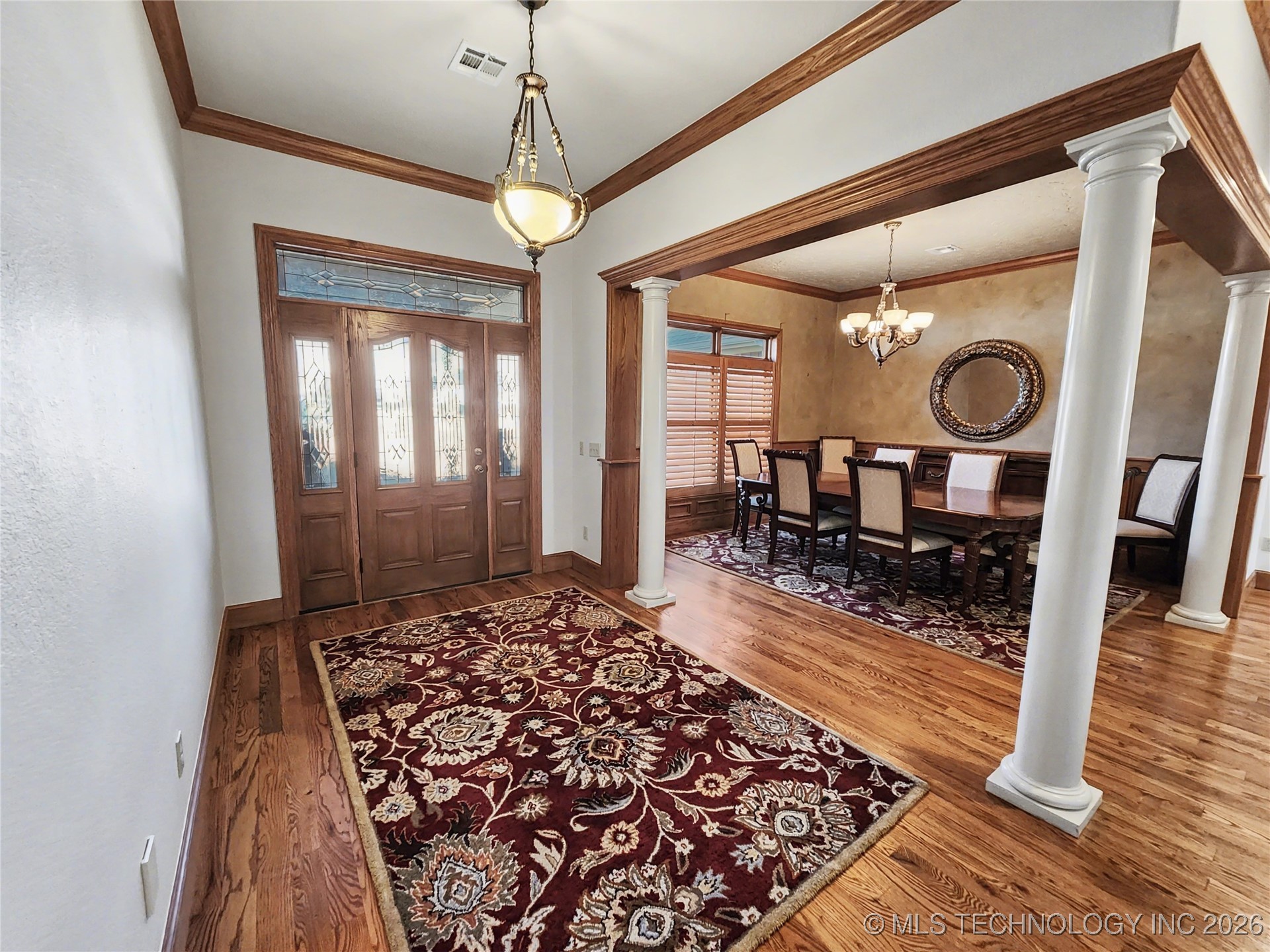 607 Sterling Hills Drive Property Photo 8