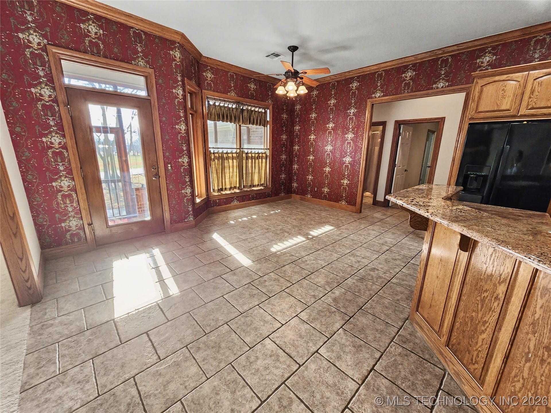 607 Sterling Hills Drive Property Photo 32