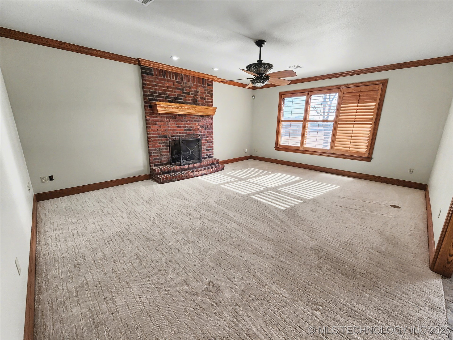 607 Sterling Hills Drive Property Photo 39