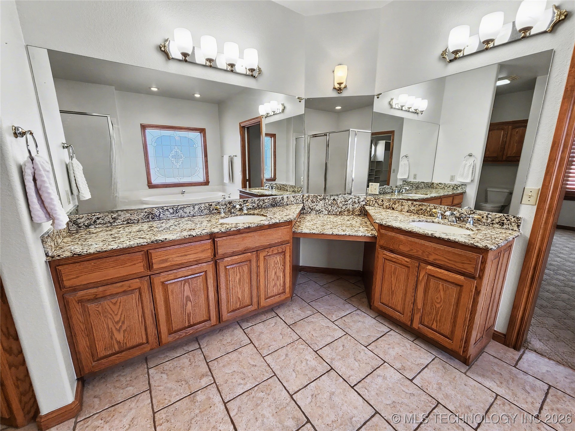 607 Sterling Hills Drive Property Photo 56