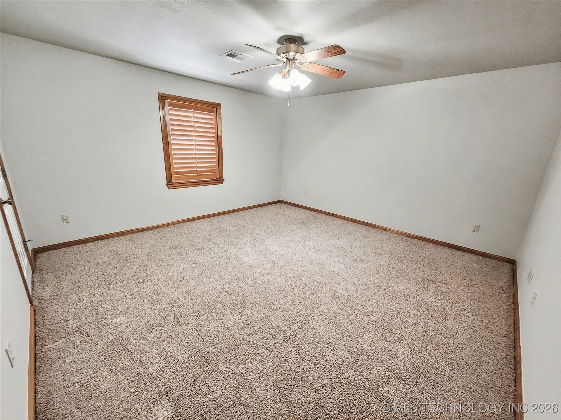 607 Sterling Hills Drive Property Photo 60