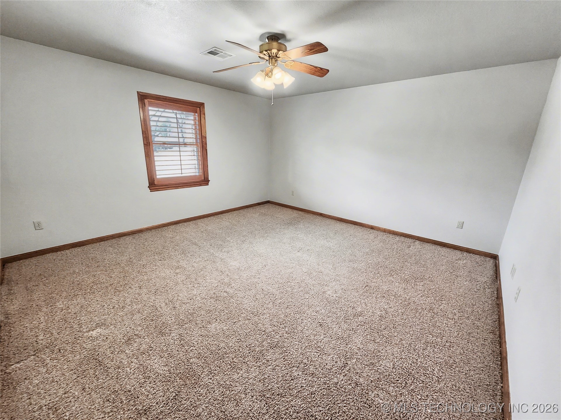 607 Sterling Hills Drive Property Photo 62