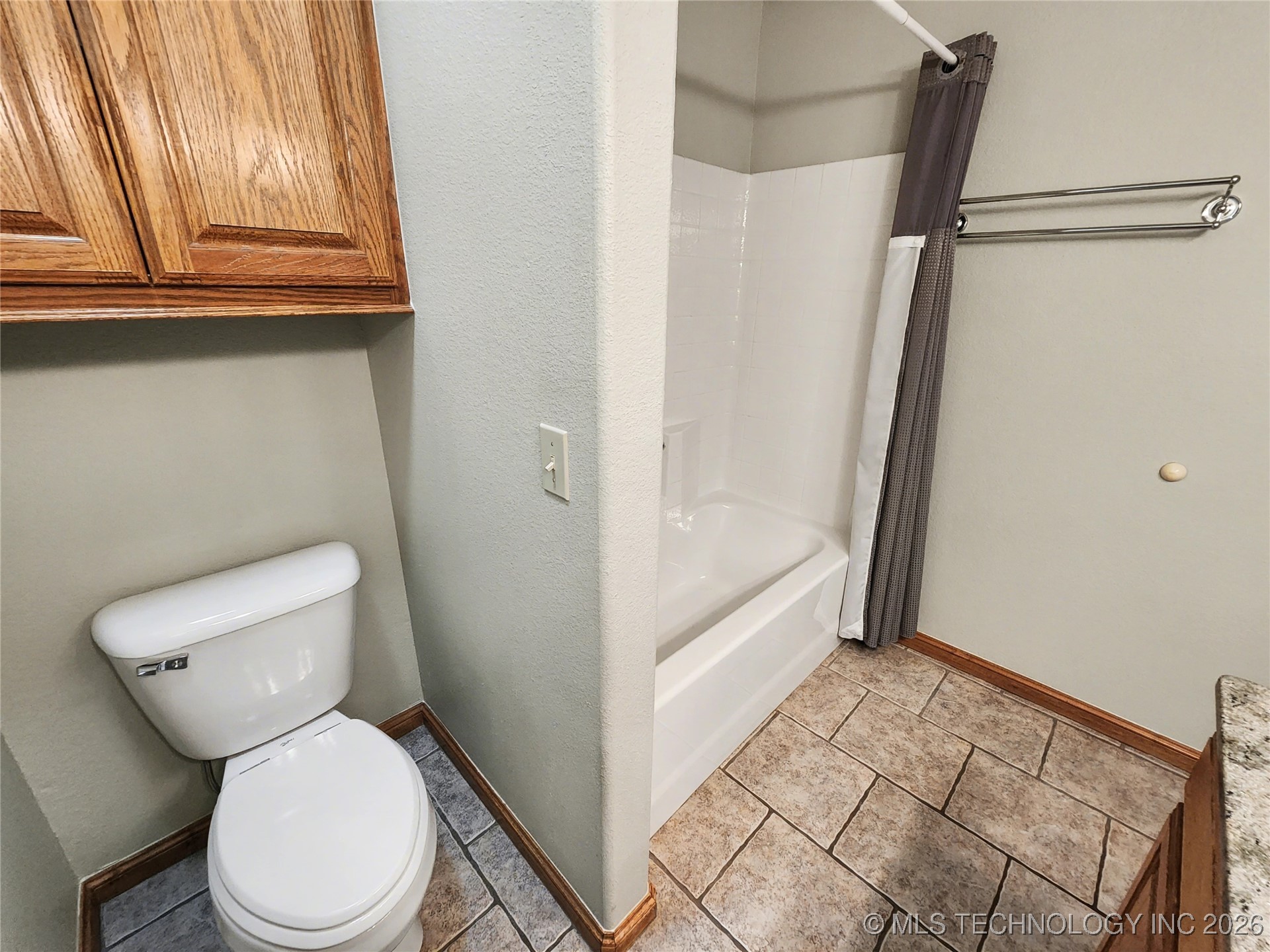 607 Sterling Hills Drive Property Photo 72