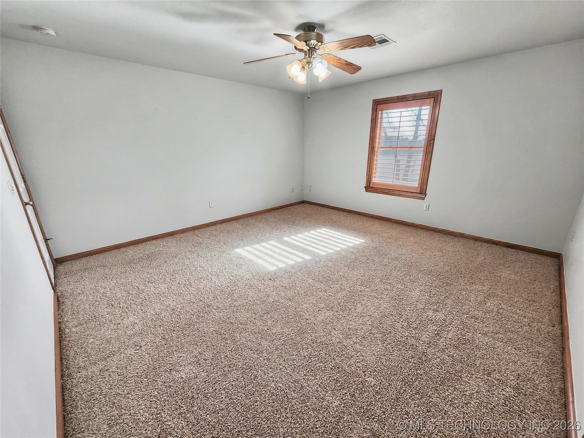 607 Sterling Hills Drive Property Photo 76