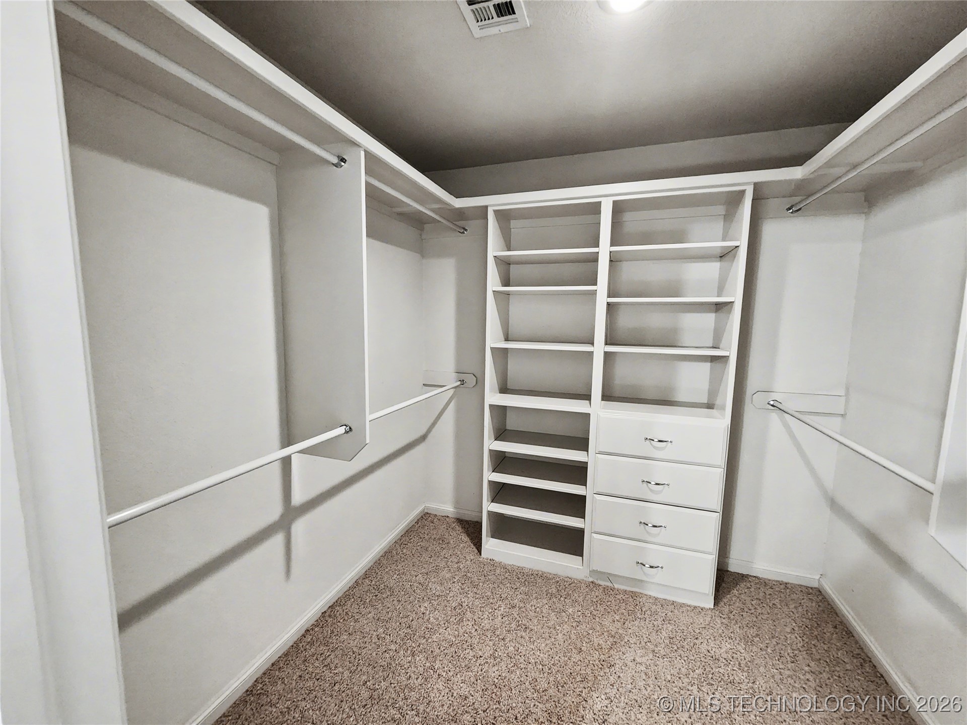 607 Sterling Hills Drive Property Photo 77