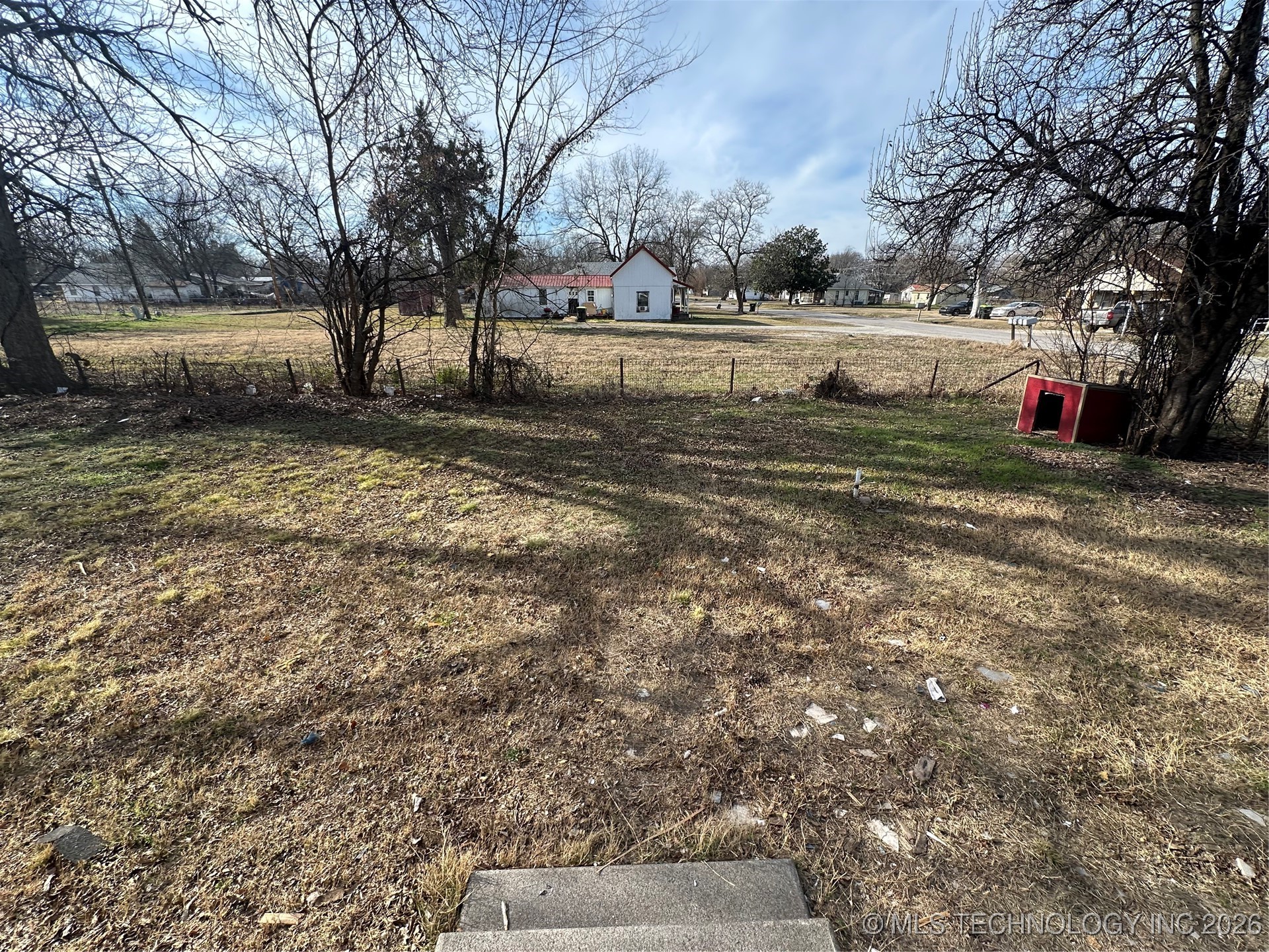 301 S Hickory Property Photo 11