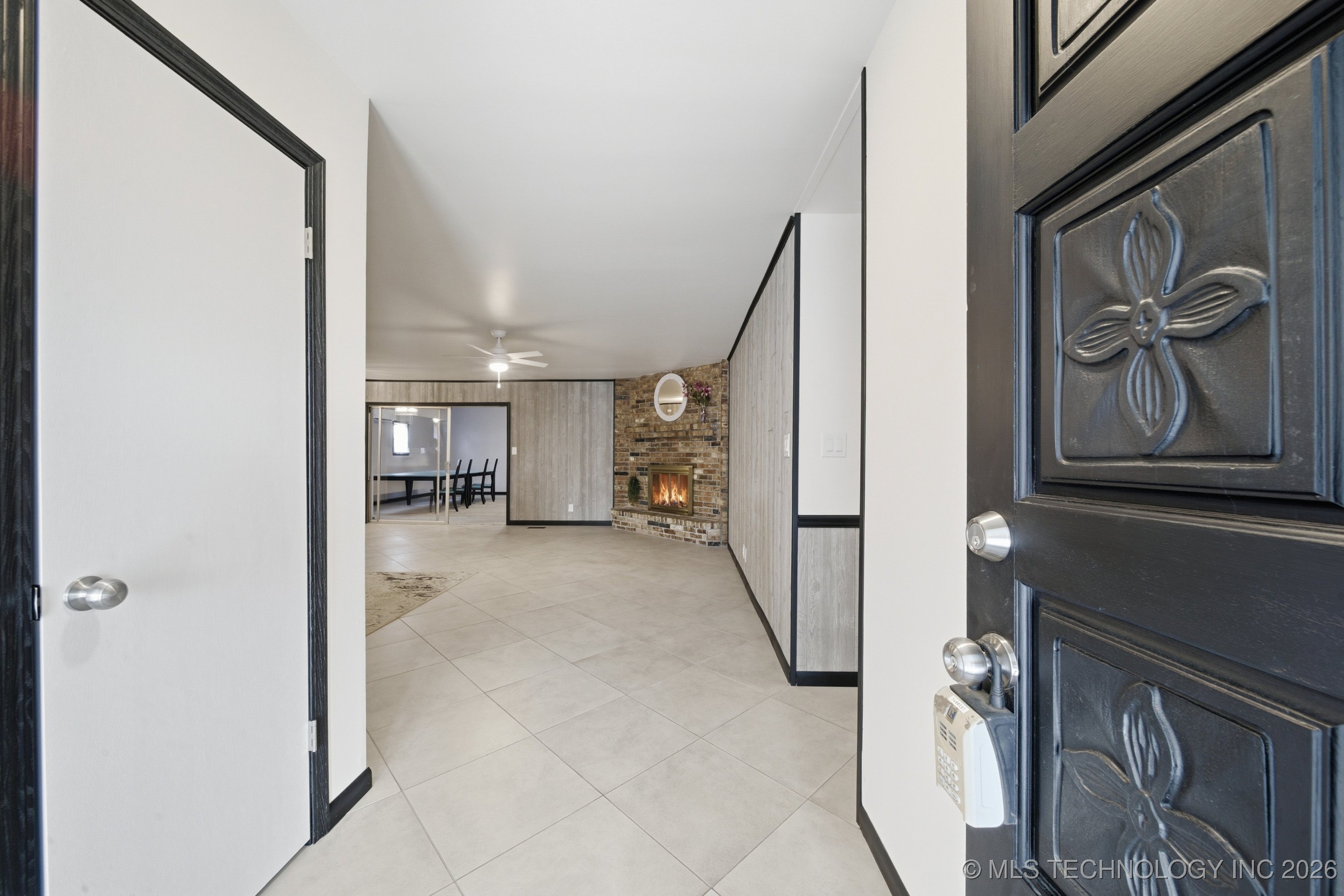 10837 E 26th Place Property Photo 4