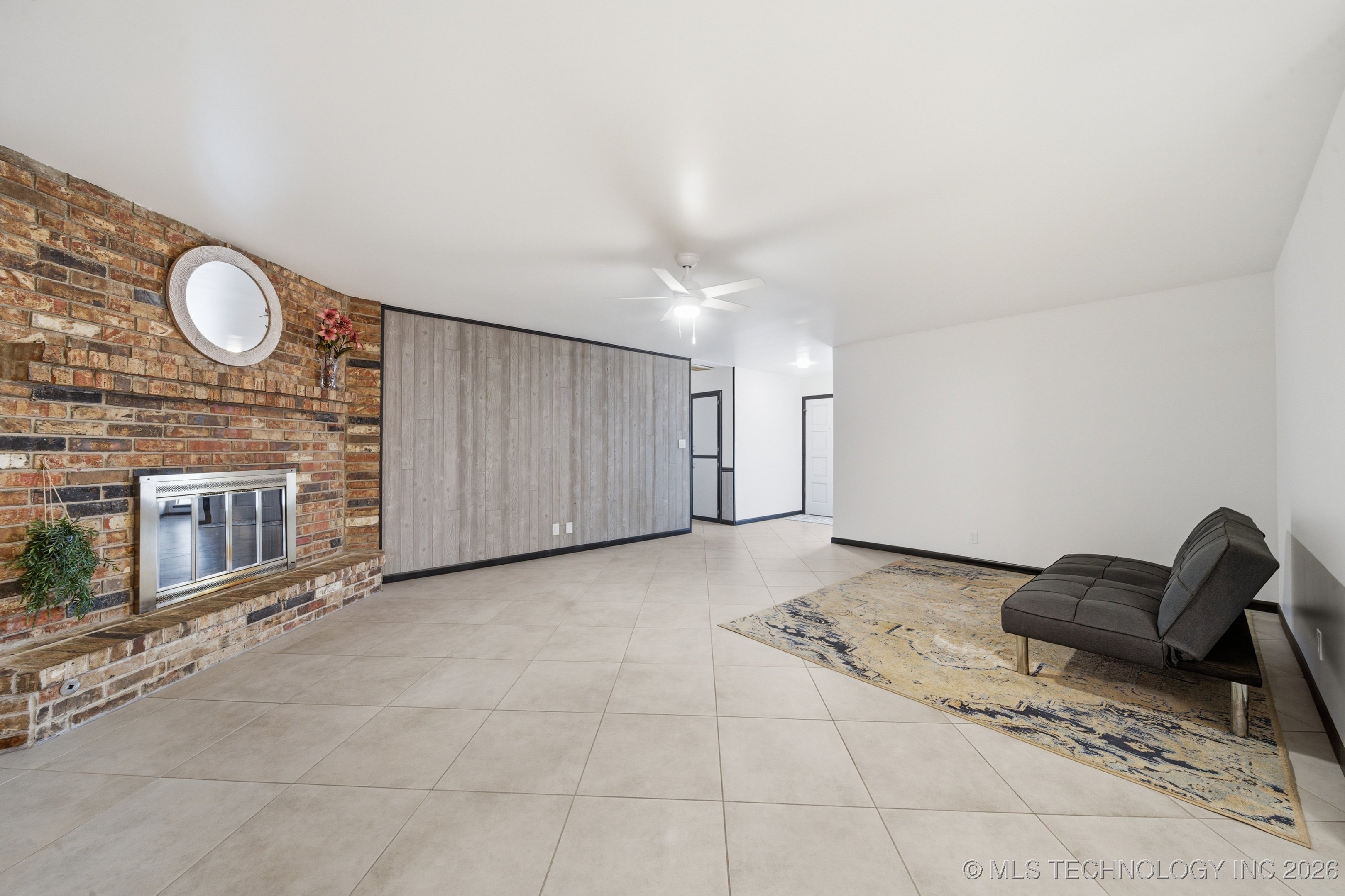 10837 E 26th Place Property Photo 7