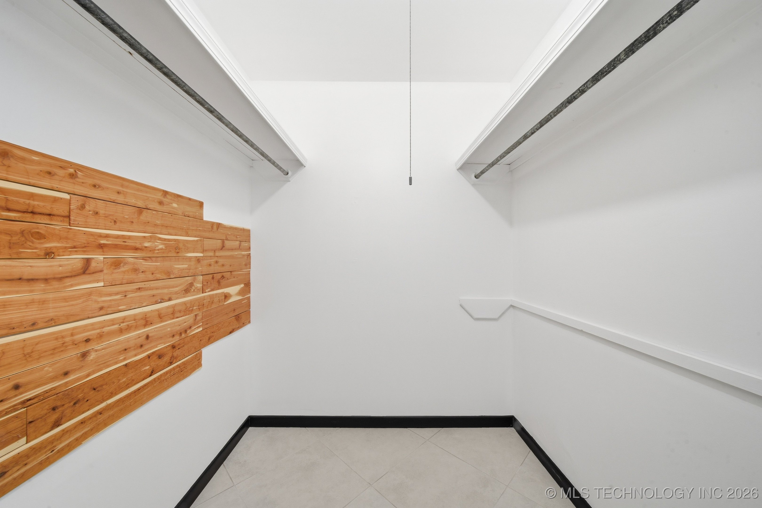 10837 E 26th Place Property Photo 19