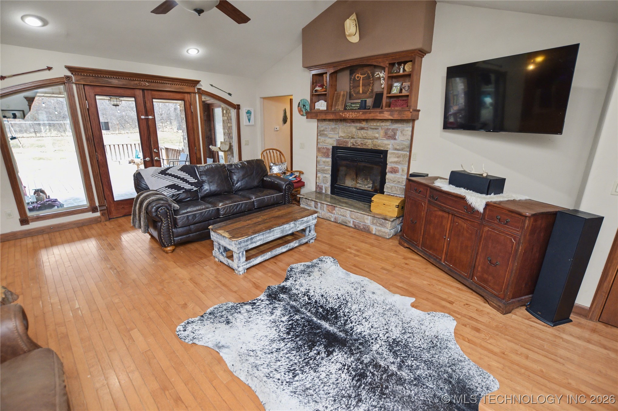 16700 N Spears Road Property Photo 4