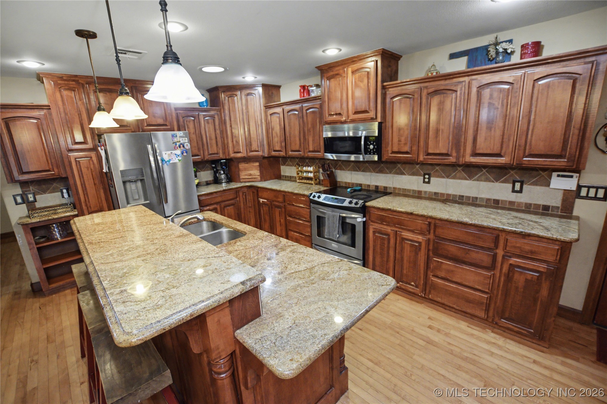 16700 N Spears Road Property Photo 9