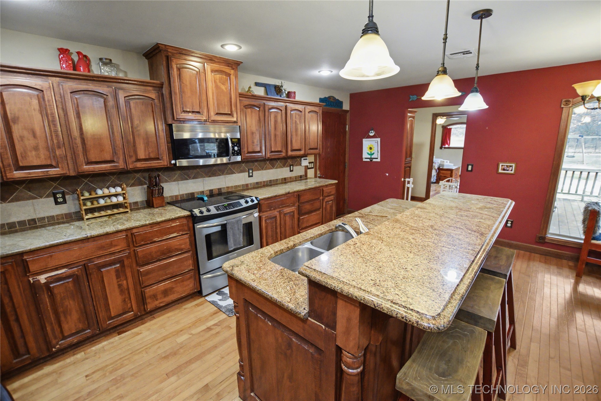 16700 N Spears Road Property Photo 10