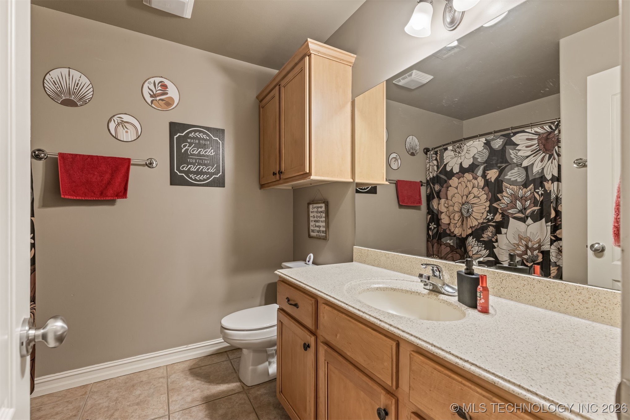 2324 S Kalanchoe Avenue Property Photo 35