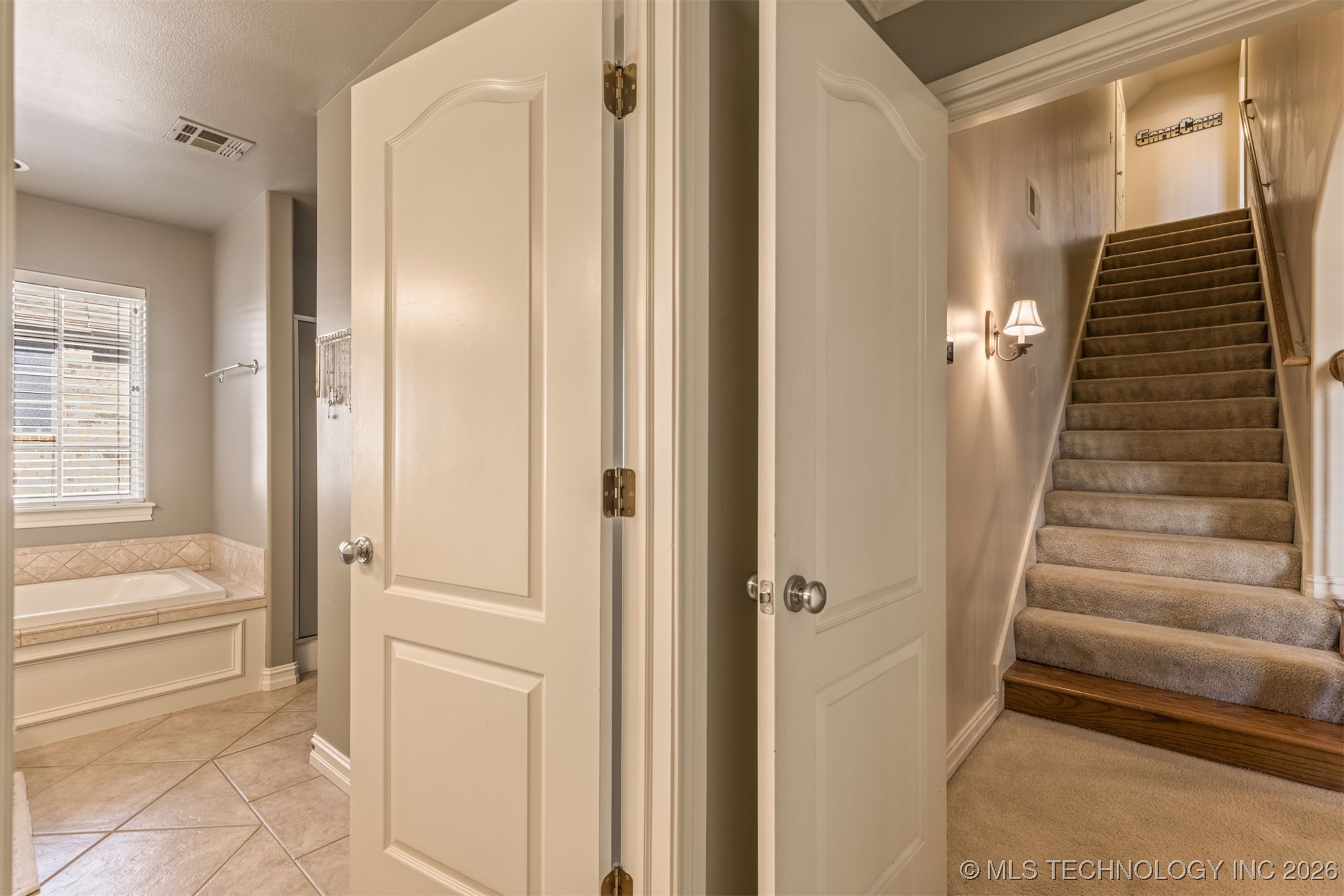 2324 S Kalanchoe Avenue Property Photo 40