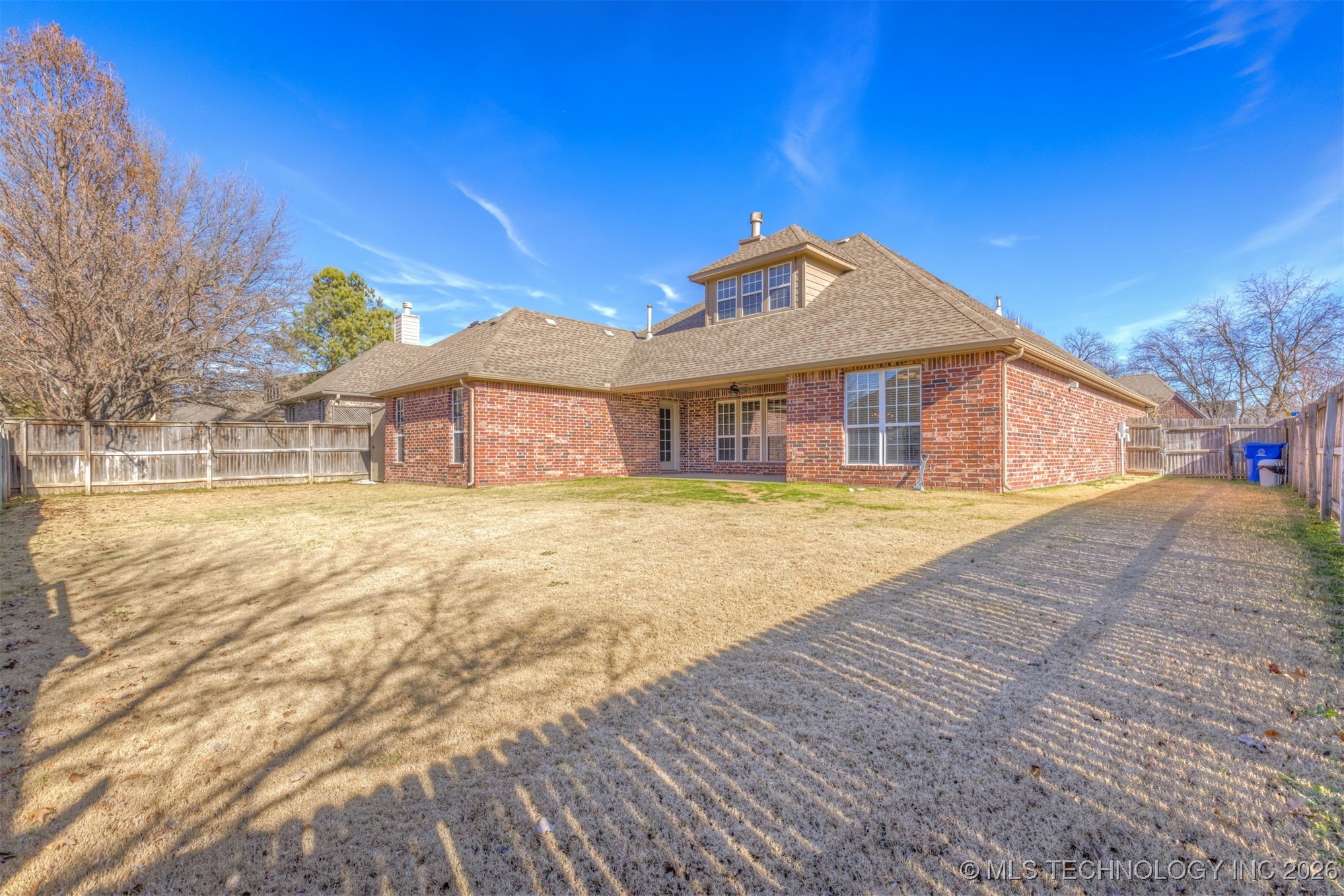 2324 S Kalanchoe Avenue Property Photo 48