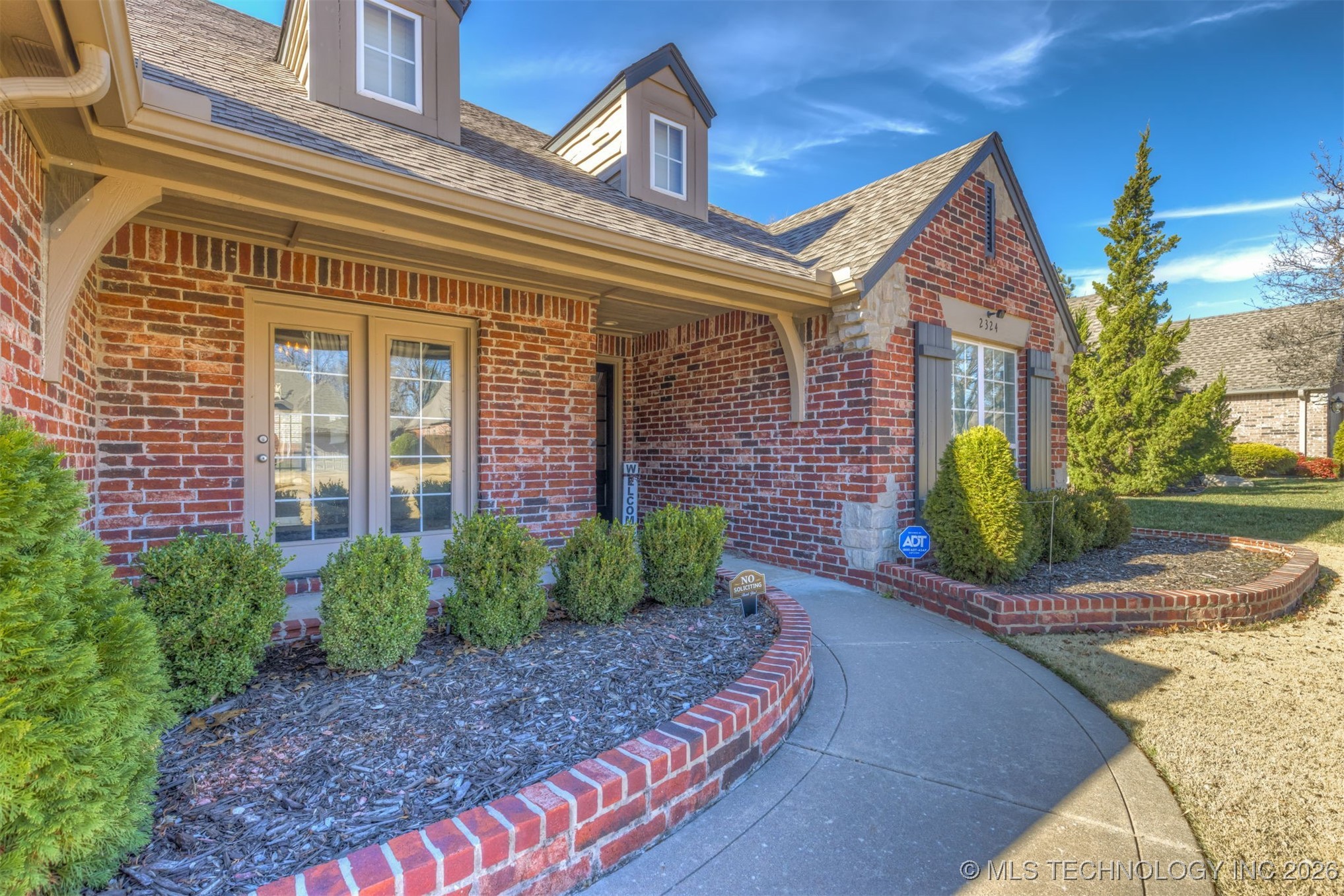 2324 S Kalanchoe Avenue Property Photo 52