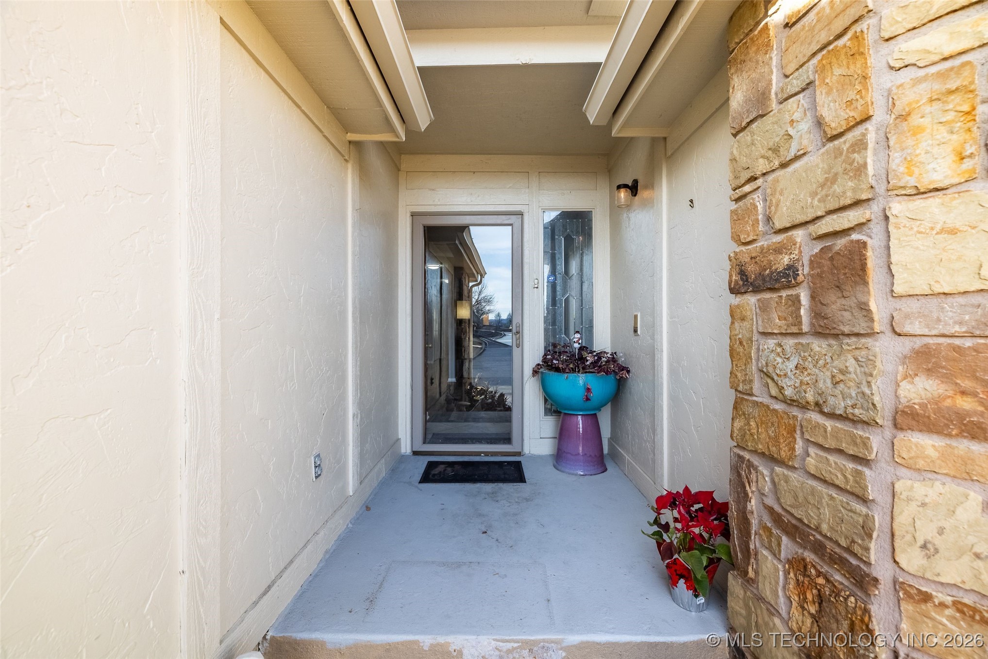 9017 E 63rd Street Property Photo 4